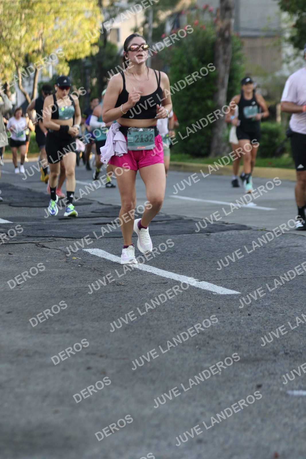 Foto de ADIDAS SPLITS GUADALAJARA 15K / 30K en Av. San Ignacio esquina Av. Ignacio L. Vallarta, Zapopan a las 07:35 · dorsal 2132