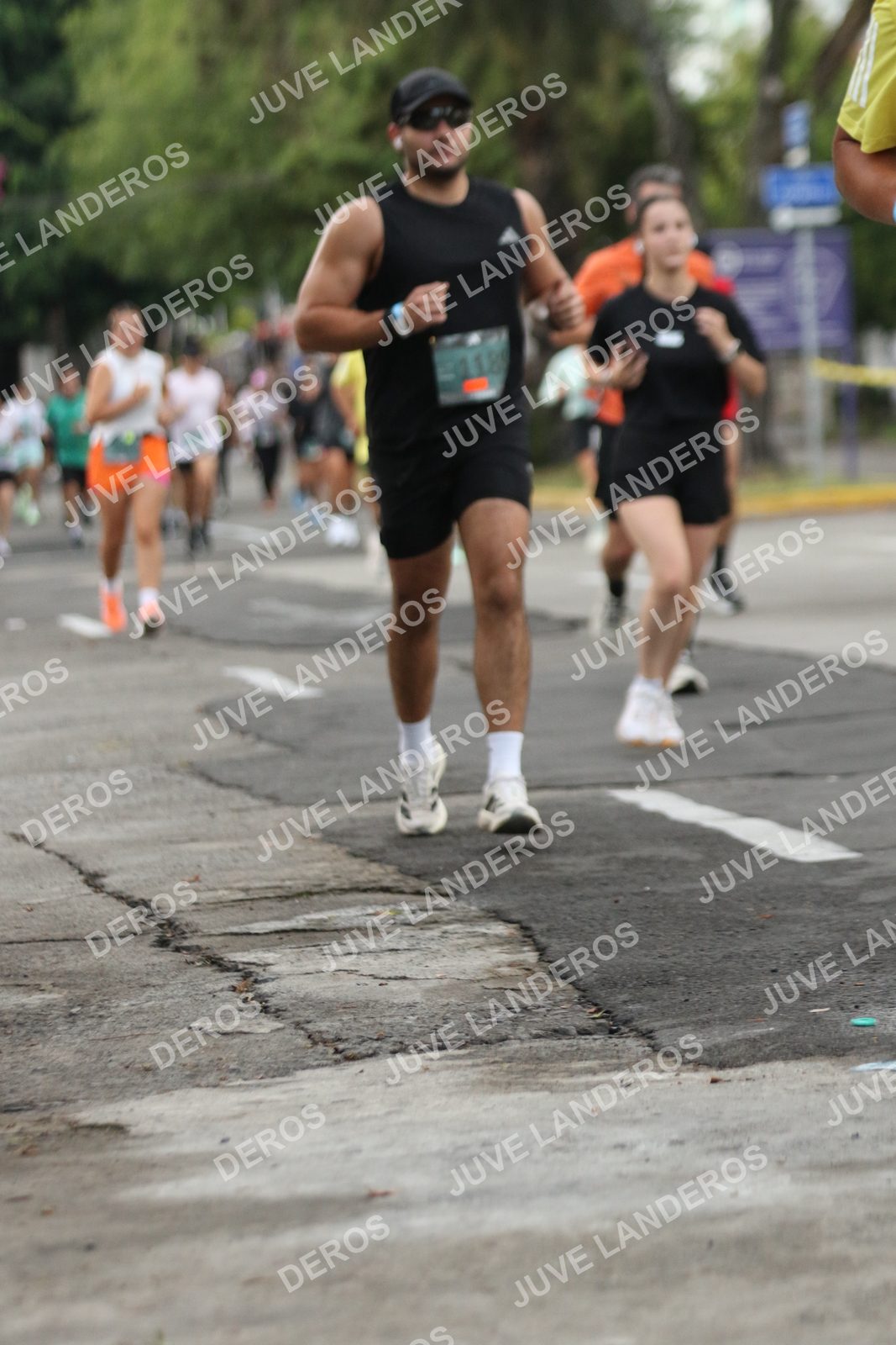 Foto de ADIDAS SPLITS GUADALAJARA 15K / 30K en Av. San Ignacio esquina Av. Ignacio L. Vallarta, Zapopan a las 06:58