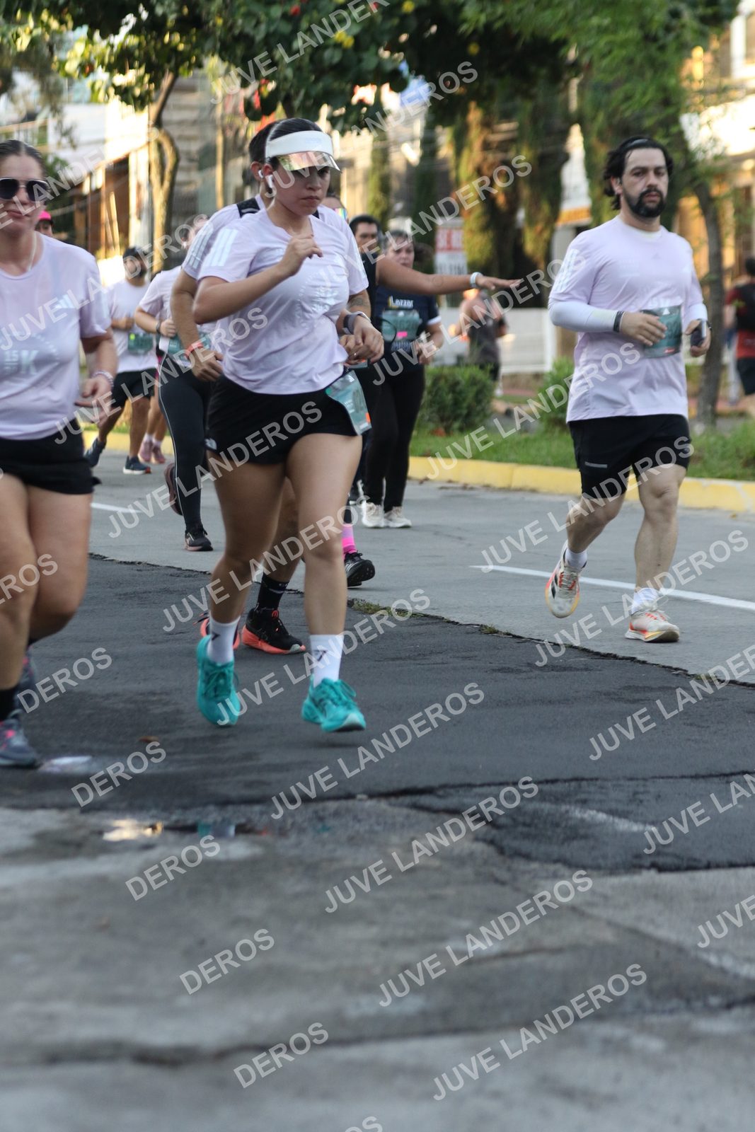 Foto de ADIDAS SPLITS GUADALAJARA 15K / 30K en Av. San Ignacio esquina Av. Ignacio L. Vallarta, Zapopan a las 07:19