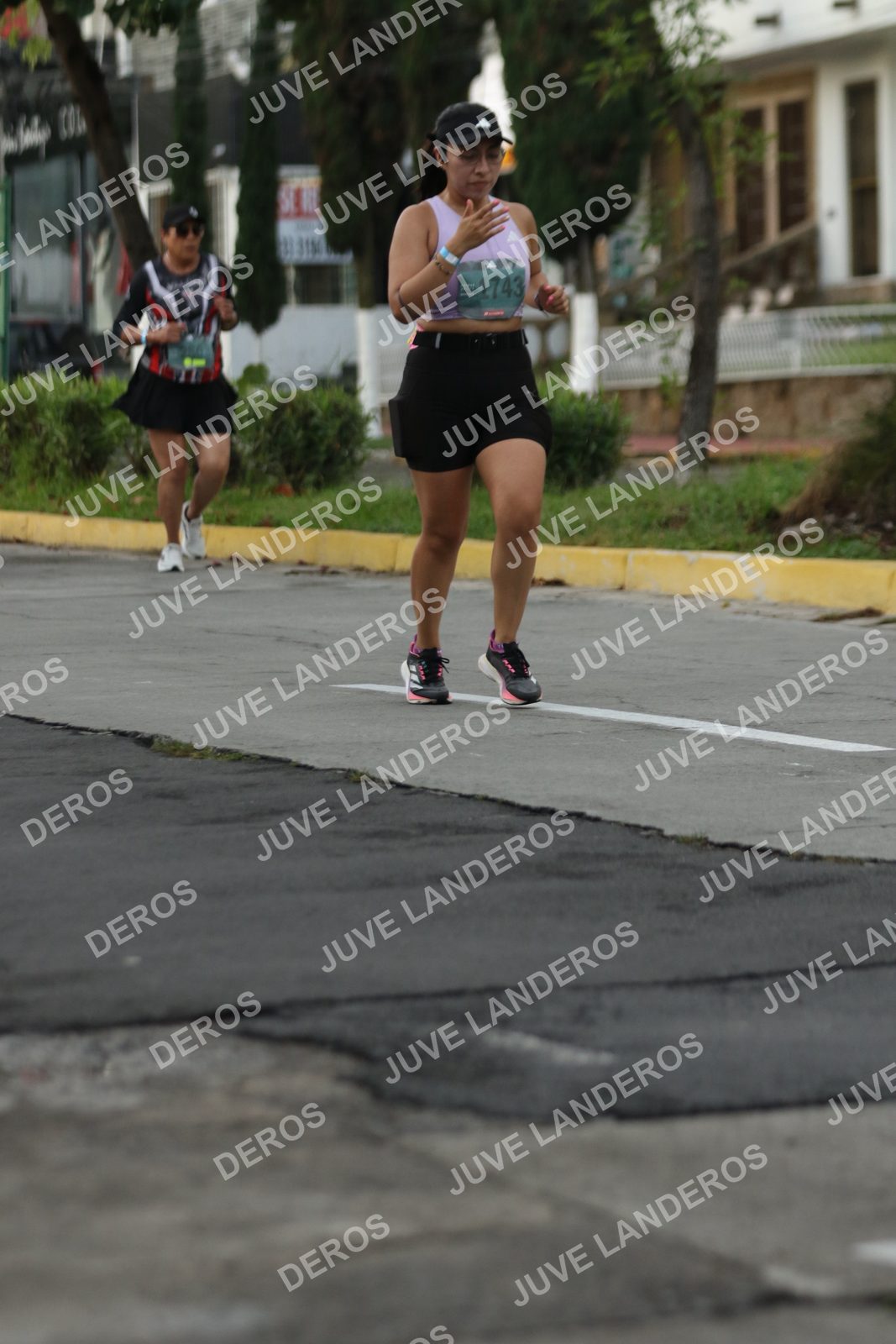 Foto de ADIDAS SPLITS GUADALAJARA 15K / 30K en Av. San Ignacio esquina Av. Ignacio L. Vallarta, Zapopan a las 07:01 · dorsal 1743