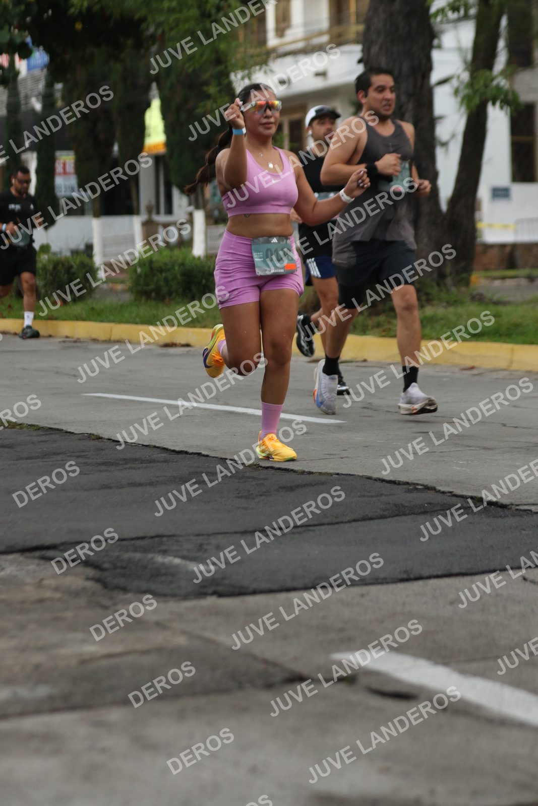 Foto de ADIDAS SPLITS GUADALAJARA 15K / 30K en Av. San Ignacio esquina Av. Ignacio L. Vallarta, Zapopan a las 06:55