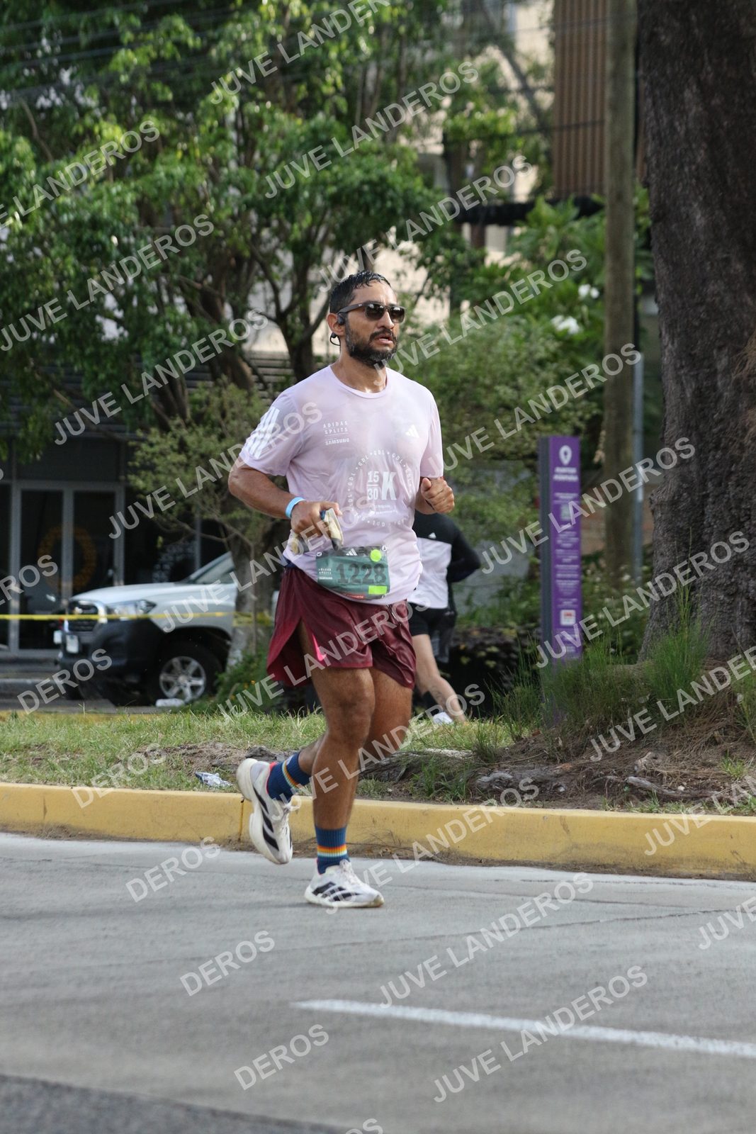 Foto de ADIDAS SPLITS GUADALAJARA 15K / 30K en Av. San Ignacio esquina Av. Ignacio L. Vallarta, Zapopan a las 08:43 · dorsal 1228