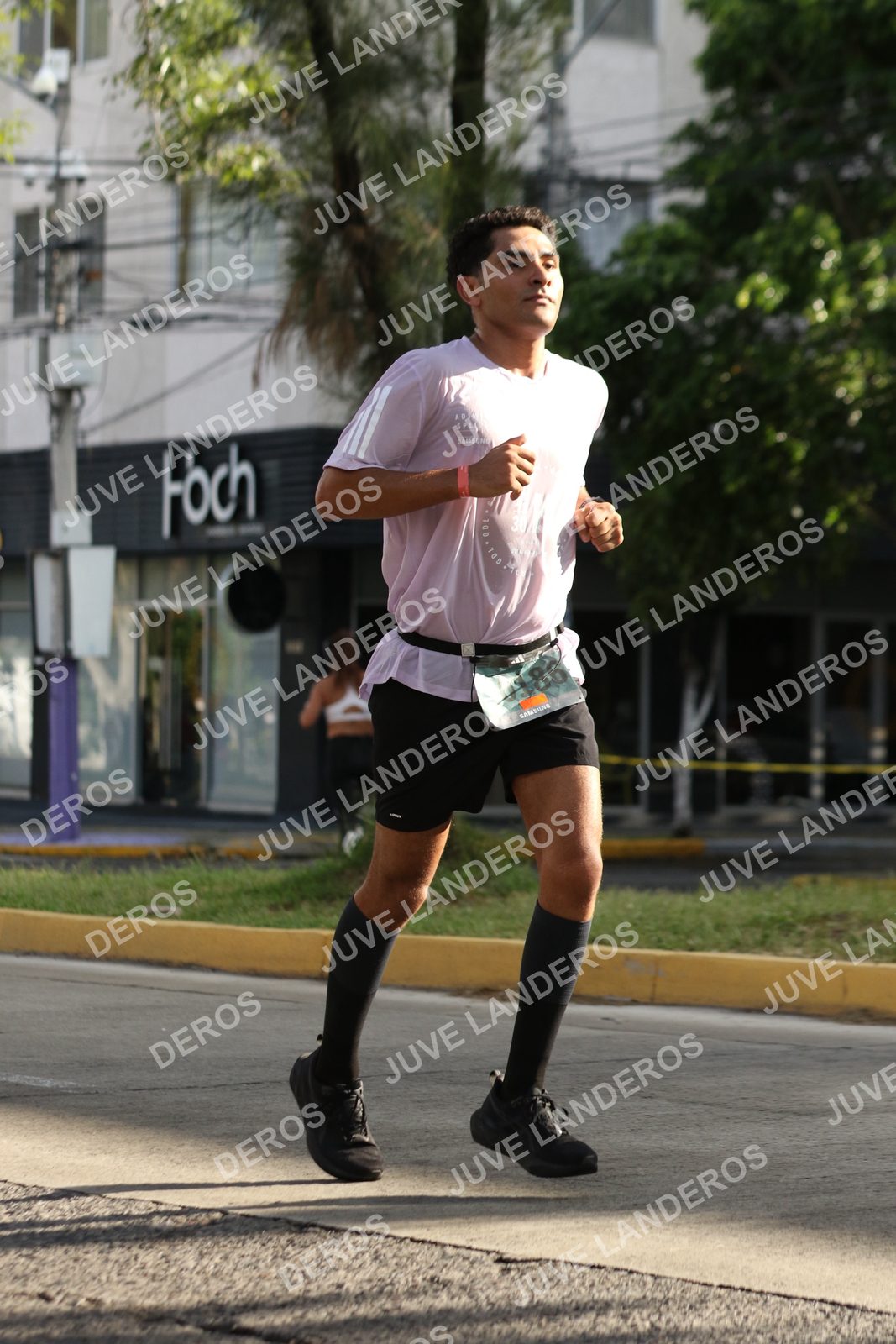Foto de ADIDAS SPLITS GUADALAJARA 15K / 30K en Av. San Ignacio esquina Av. Ignacio L. Vallarta, Zapopan a las 08:50
