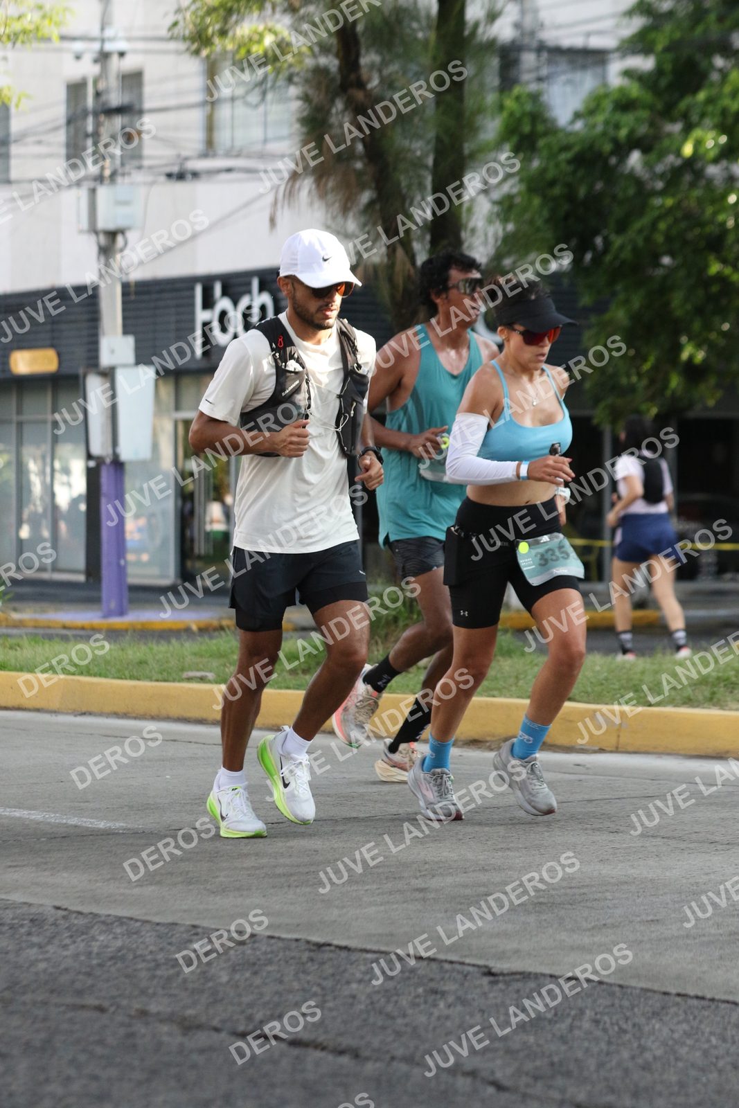 Foto de ADIDAS SPLITS GUADALAJARA 15K / 30K en Av. San Ignacio esquina Av. Ignacio L. Vallarta, Zapopan a las 08:41 · dorsal 335