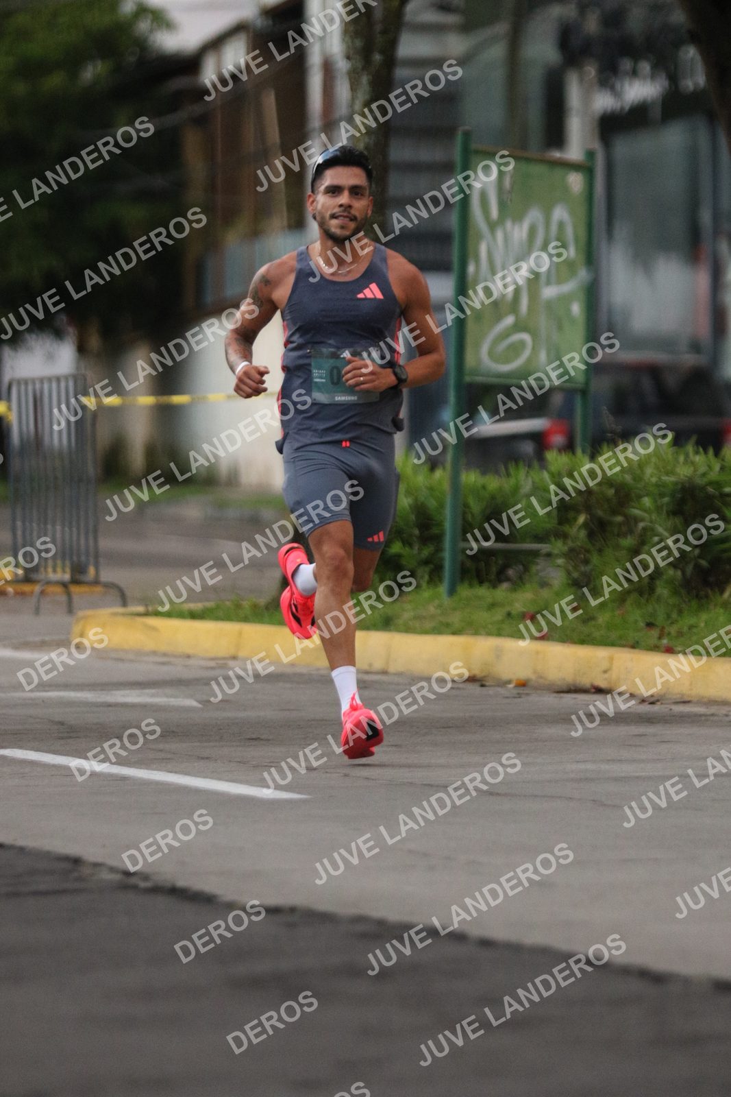 Foto de ADIDAS SPLITS GUADALAJARA 15K / 30K en Av. San Ignacio esquina Av. Ignacio L. Vallarta, Zapopan a las 06:47