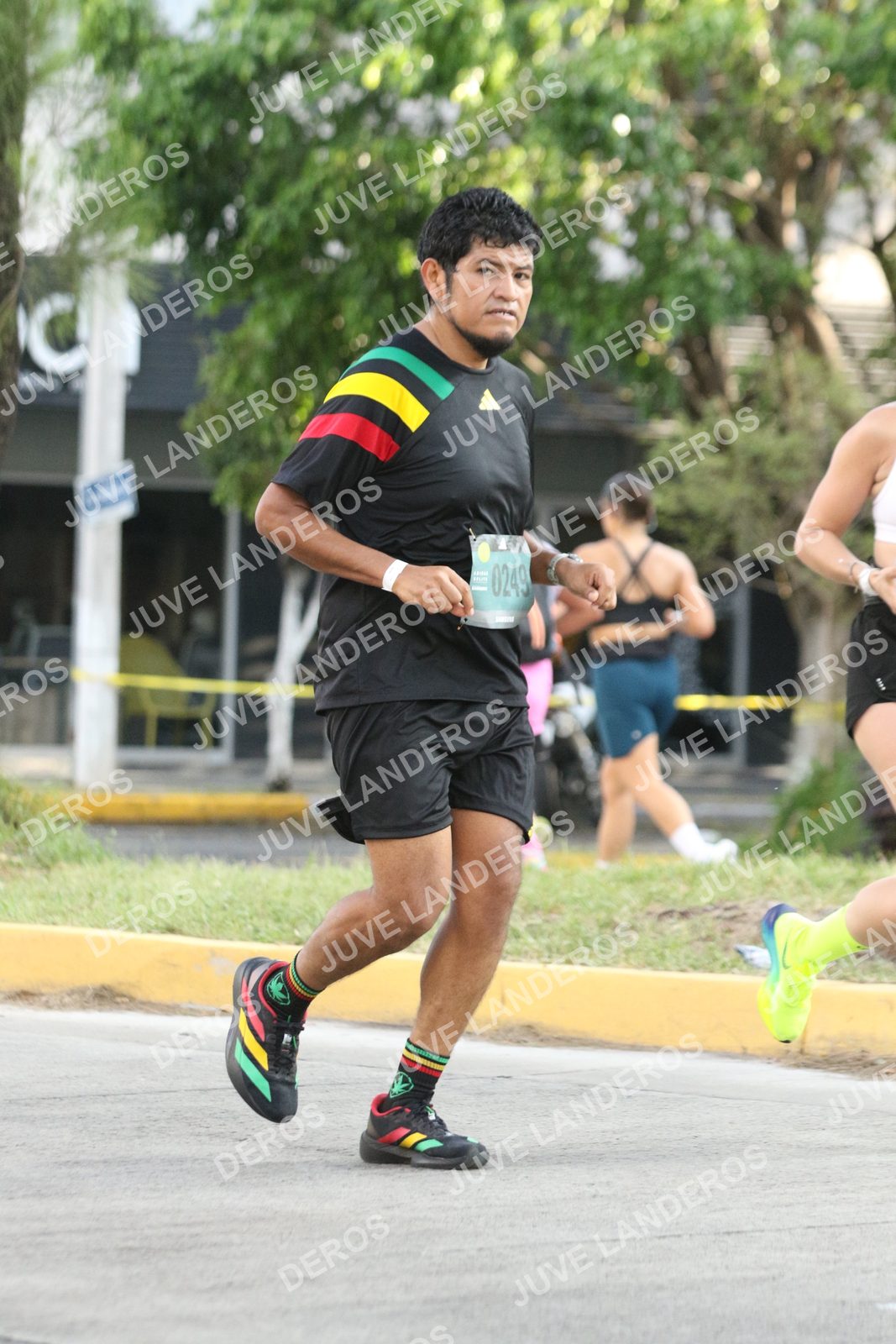 Foto de ADIDAS SPLITS GUADALAJARA 15K / 30K en Av. San Ignacio esquina Av. Ignacio L. Vallarta, Zapopan a las 08:39 · dorsal 249
