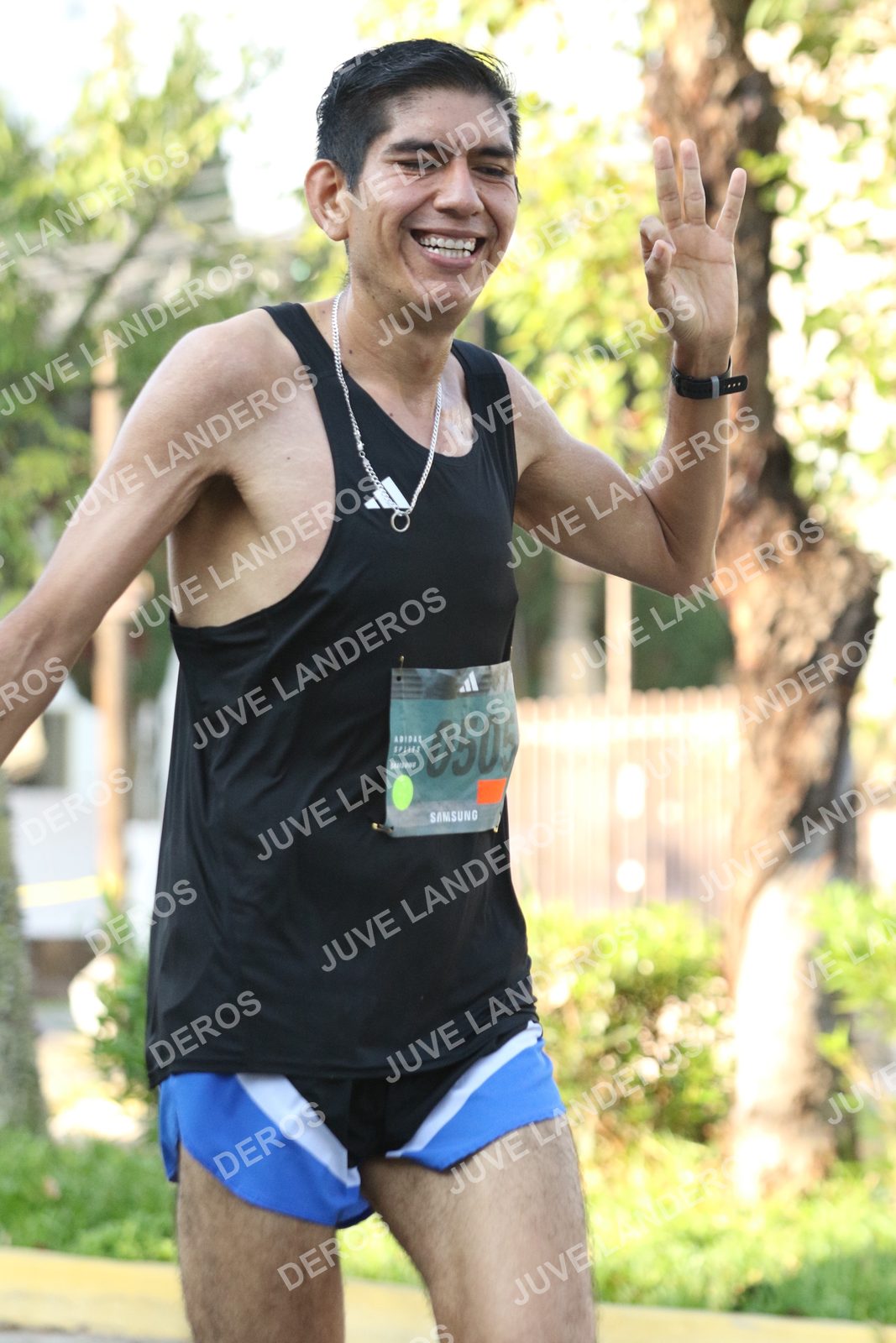 Foto de ADIDAS SPLITS GUADALAJARA 15K / 30K en Av. San Ignacio esquina Av. Ignacio L. Vallarta, Zapopan a las 08:07 · dorsal 505