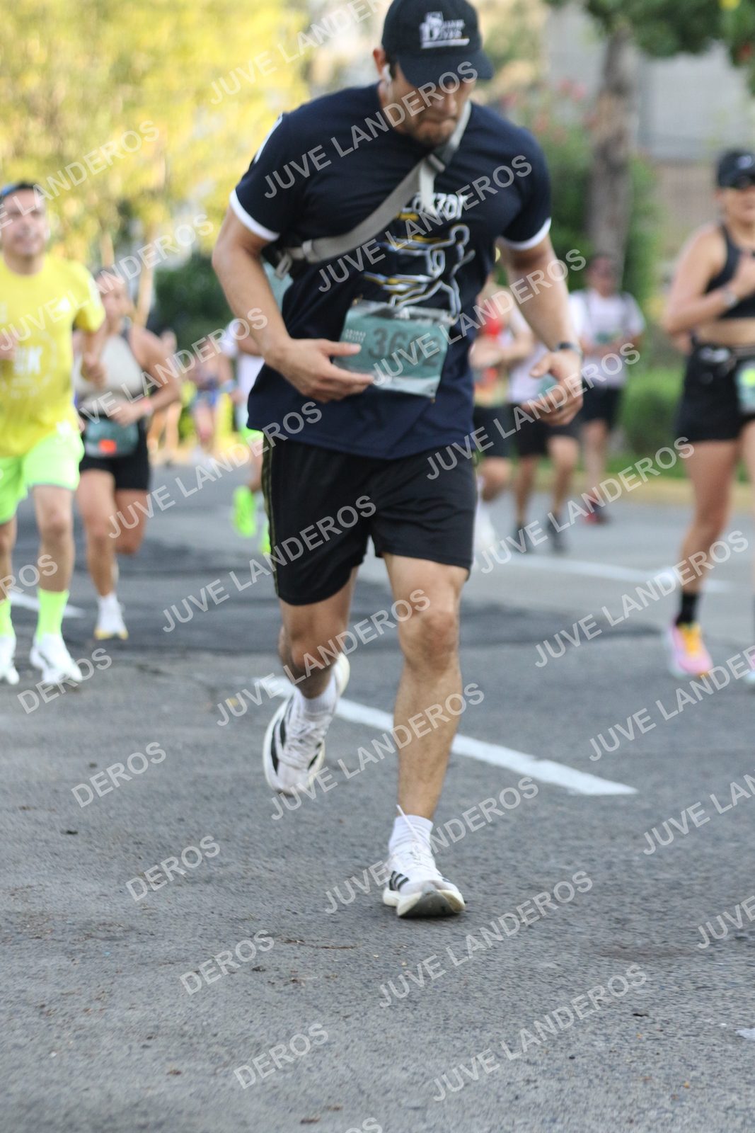Foto de ADIDAS SPLITS GUADALAJARA 15K / 30K en Av. San Ignacio esquina Av. Ignacio L. Vallarta, Zapopan a las 07:32 · dorsal 3602