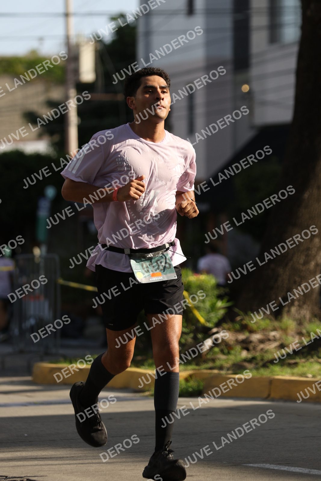 Foto de ADIDAS SPLITS GUADALAJARA 15K / 30K en Av. San Ignacio esquina Av. Ignacio L. Vallarta, Zapopan a las 08:50 · dorsal 186, 70