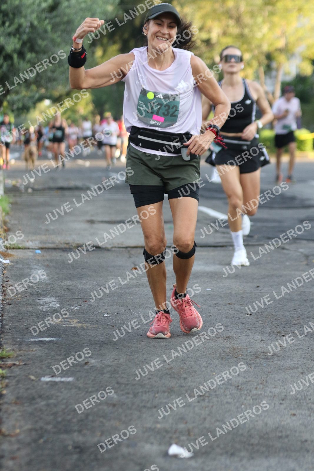 Foto de ADIDAS SPLITS GUADALAJARA 15K / 30K en Av. San Ignacio esquina Av. Ignacio L. Vallarta, Zapopan a las 07:31 · dorsal 2732