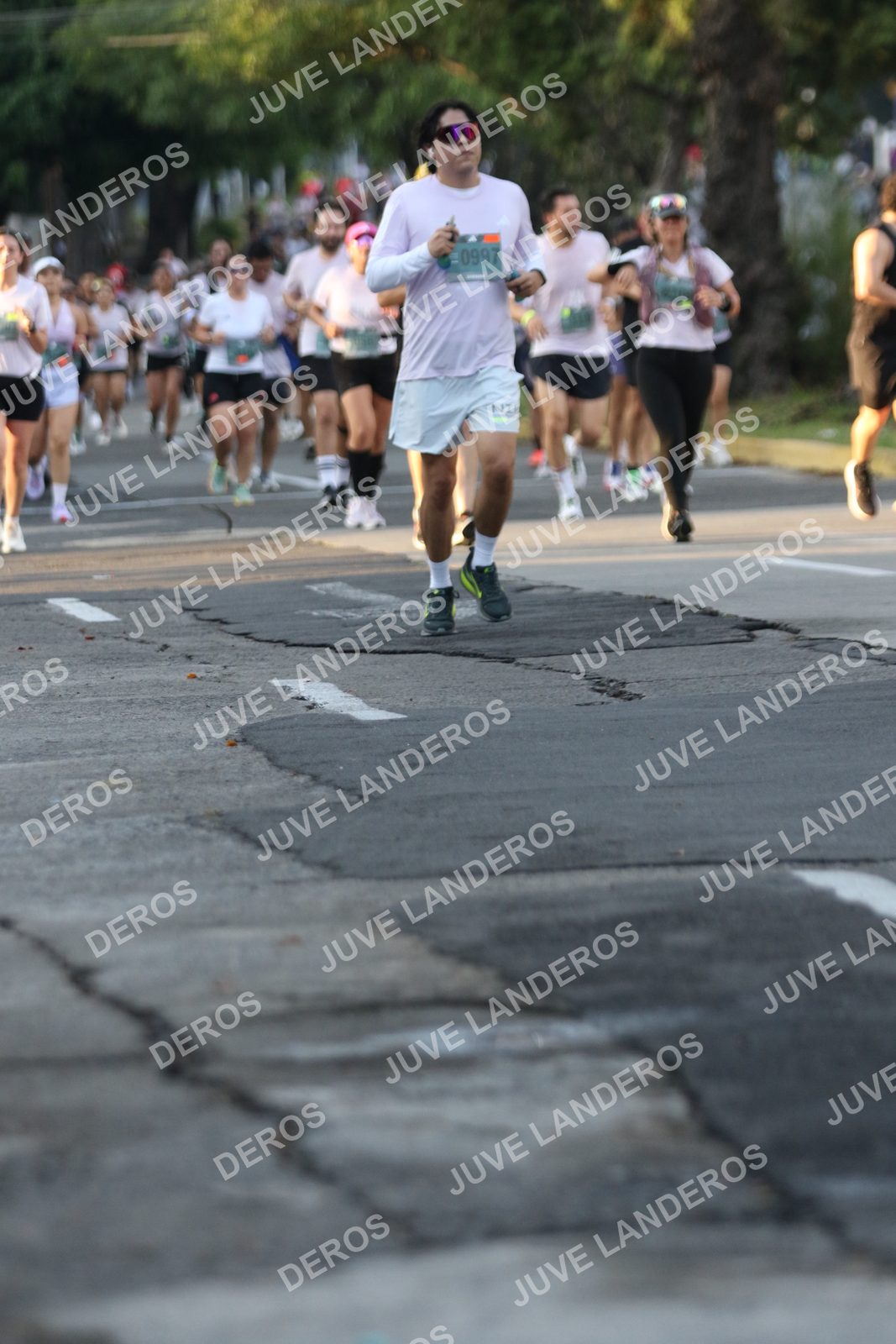 Foto de ADIDAS SPLITS GUADALAJARA 15K / 30K en Av. San Ignacio esquina Av. Ignacio L. Vallarta, Zapopan a las 07:17 · dorsal 997