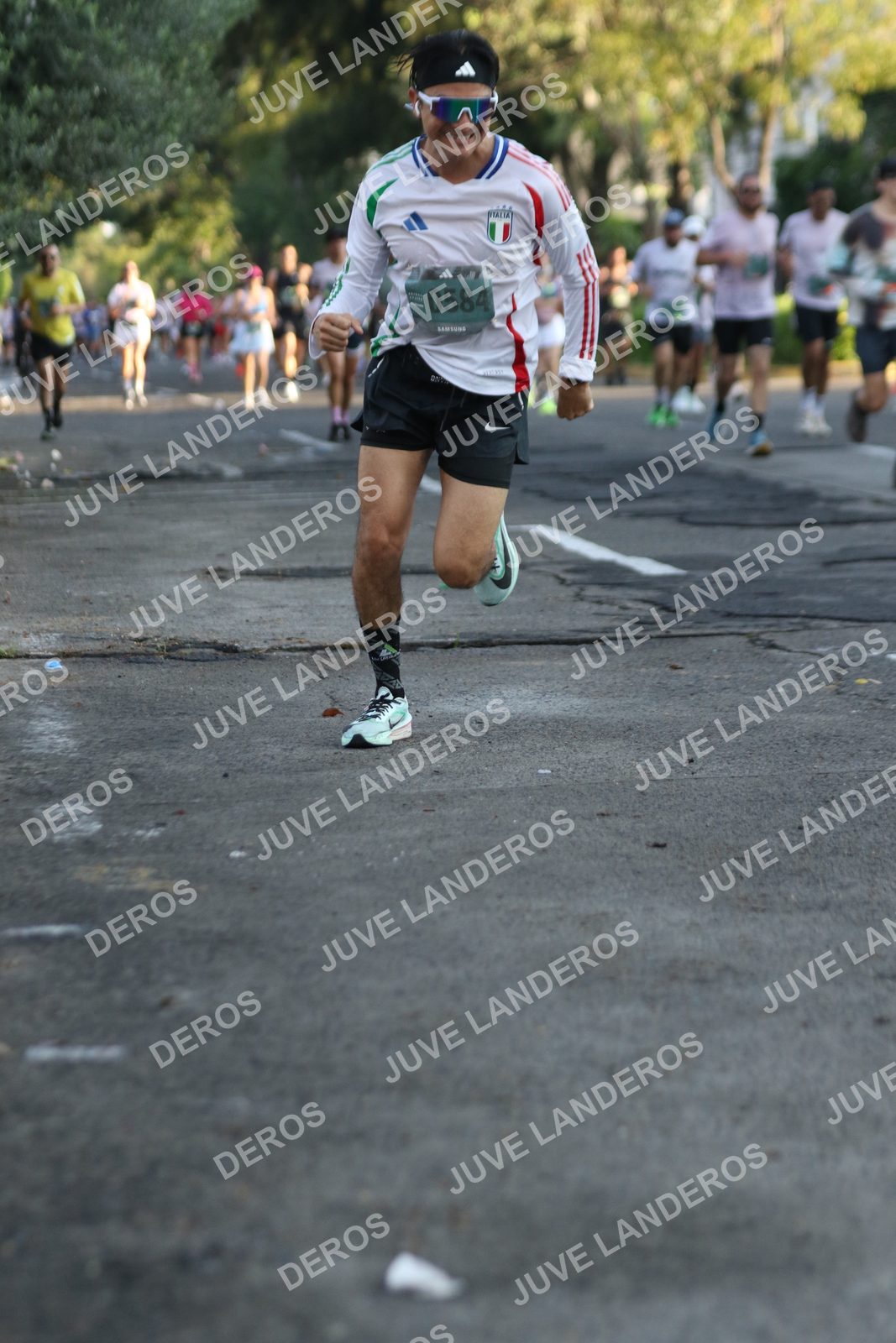 Foto de ADIDAS SPLITS GUADALAJARA 15K / 30K en Av. San Ignacio esquina Av. Ignacio L. Vallarta, Zapopan a las 07:32 · dorsal 584