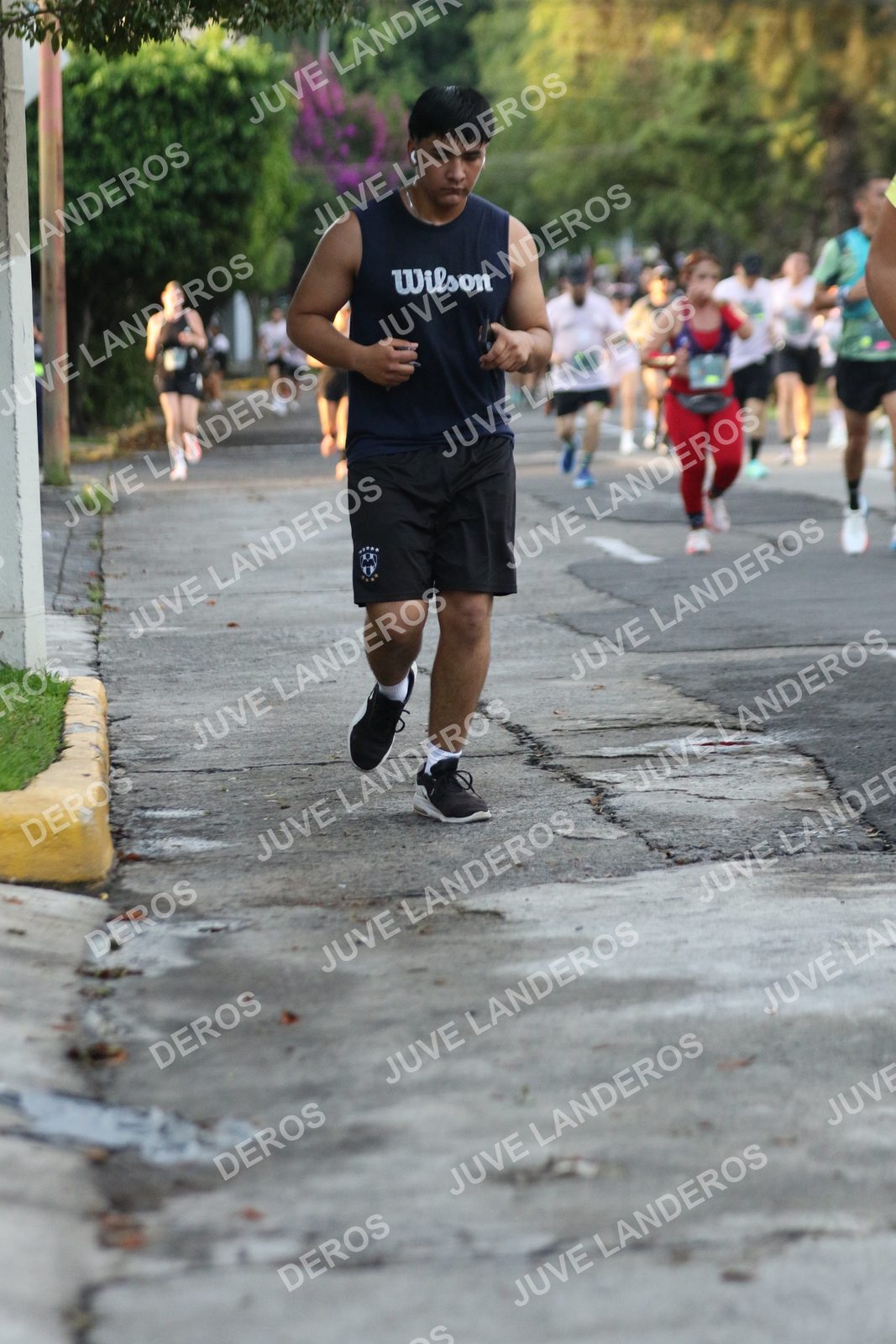 Foto de ADIDAS SPLITS GUADALAJARA 15K / 30K en Av. San Ignacio esquina Av. Ignacio L. Vallarta, Zapopan a las 07:11