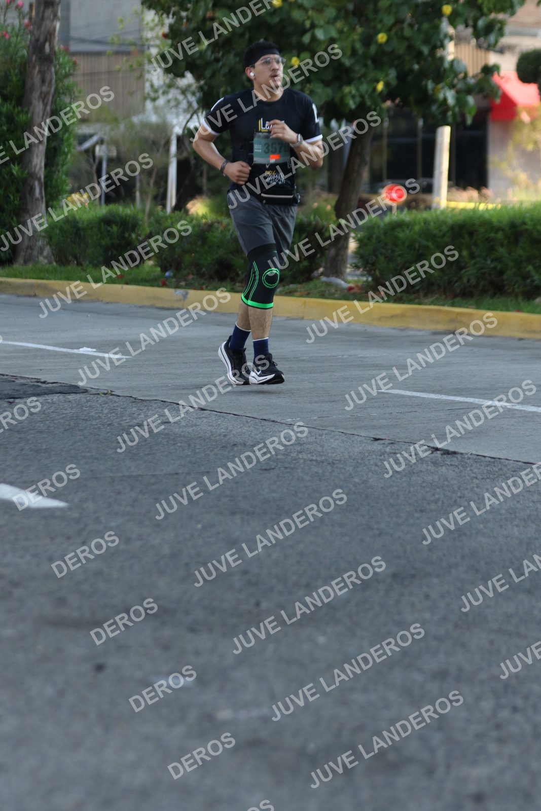 Foto de ADIDAS SPLITS GUADALAJARA 15K / 30K en Av. San Ignacio esquina Av. Ignacio L. Vallarta, Zapopan a las 07:43 · dorsal 3570
