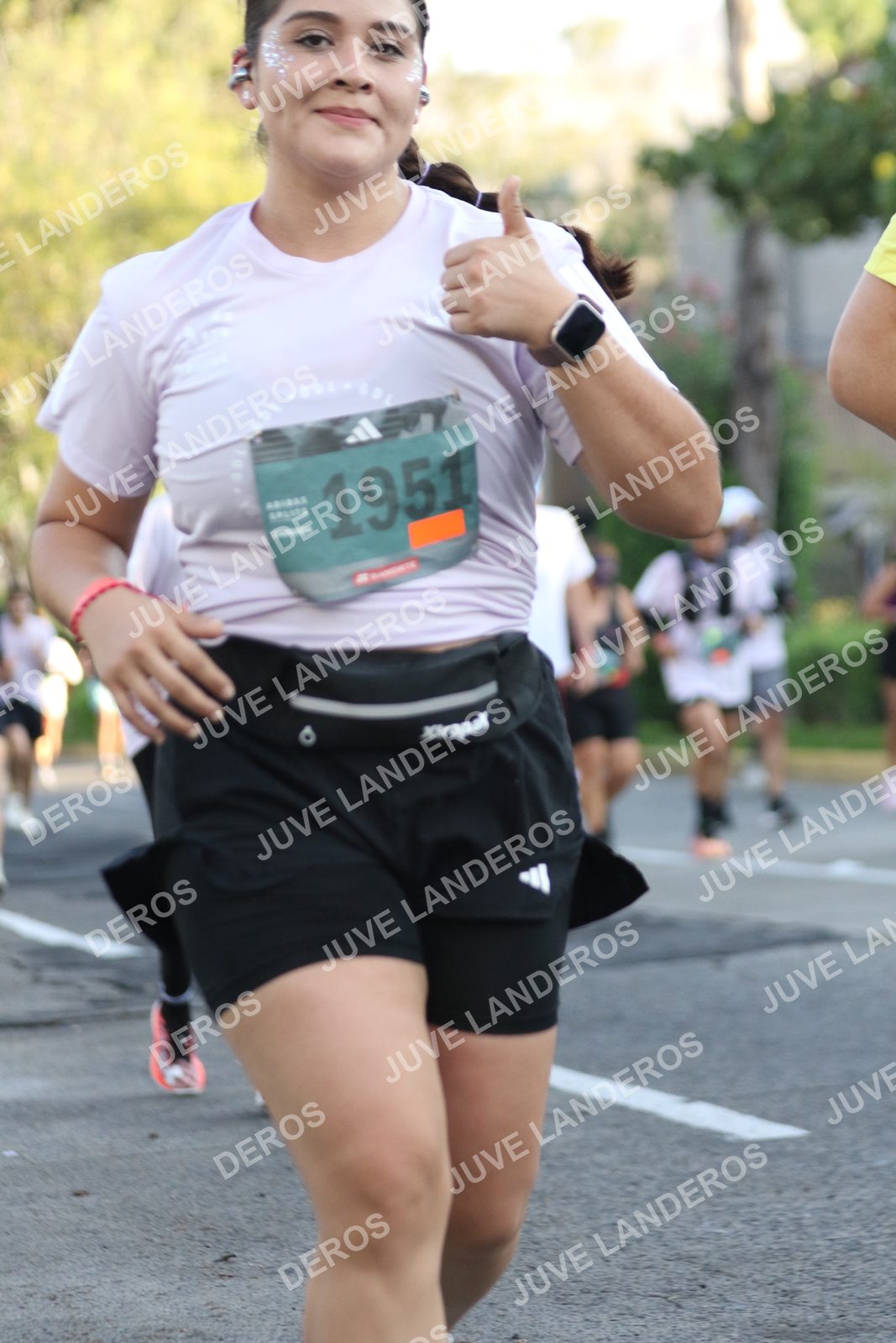 Foto de ADIDAS SPLITS GUADALAJARA 15K / 30K en Av. San Ignacio esquina Av. Ignacio L. Vallarta, Zapopan a las 07:45 · dorsal 1951