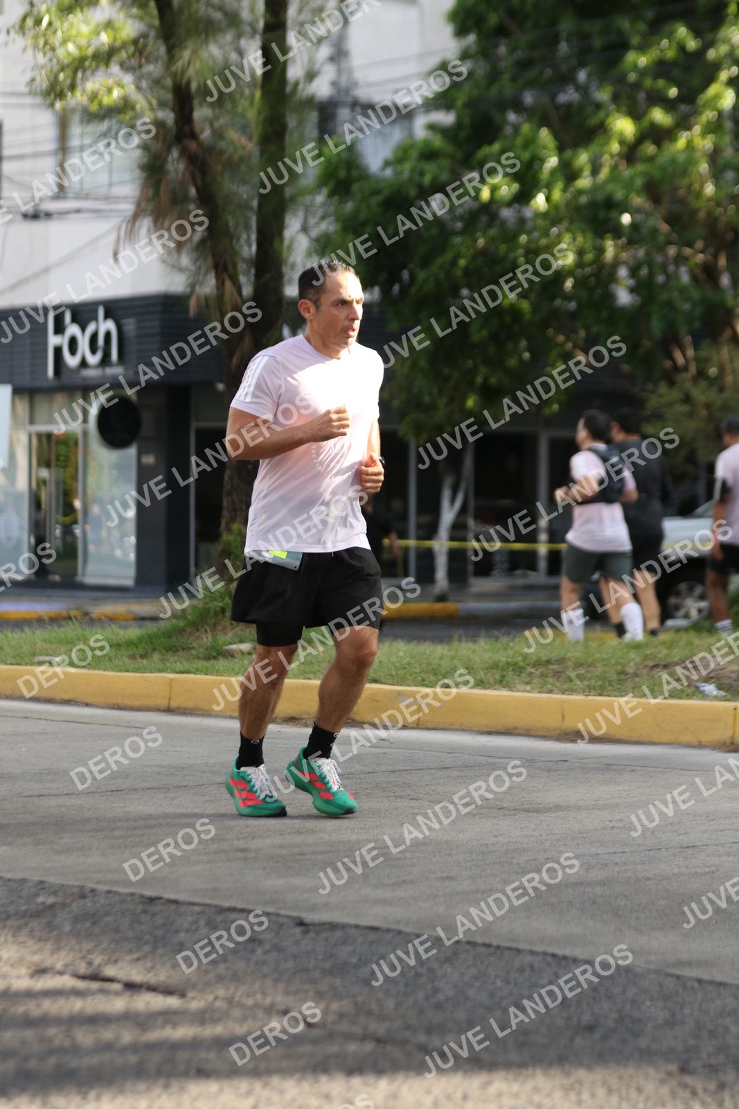 Foto de ADIDAS SPLITS GUADALAJARA 15K / 30K en Av. San Ignacio esquina Av. Ignacio L. Vallarta, Zapopan a las 08:45