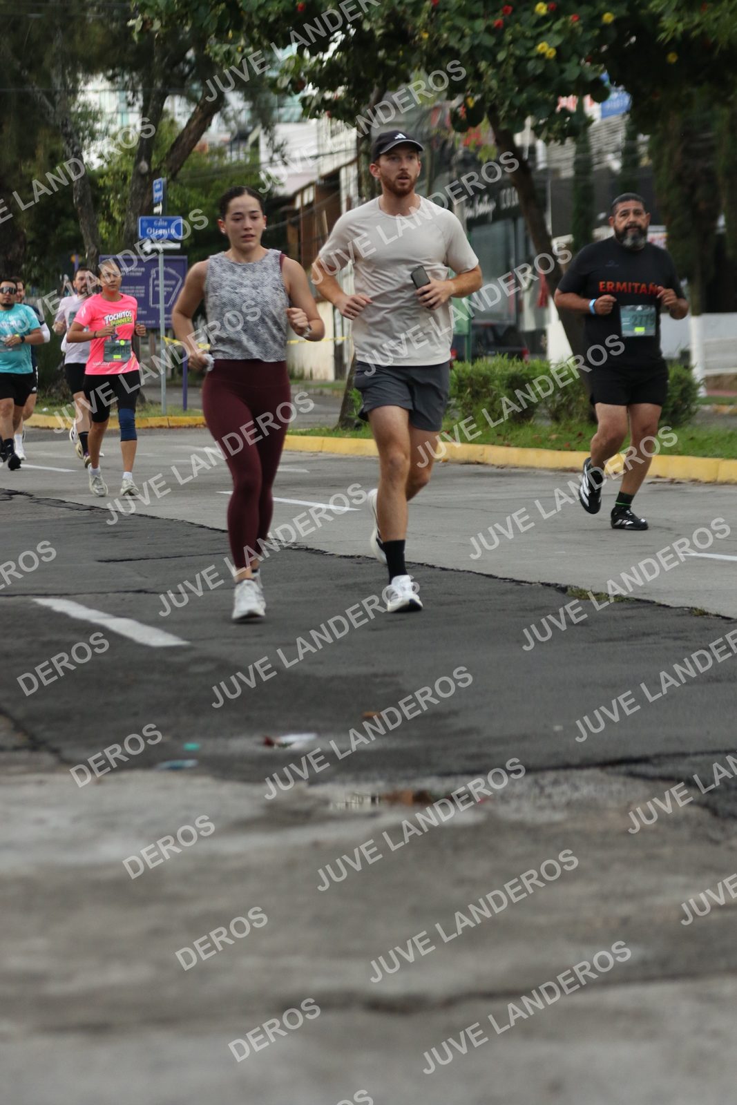 Foto de ADIDAS SPLITS GUADALAJARA 15K / 30K en Av. San Ignacio esquina Av. Ignacio L. Vallarta, Zapopan a las 06:59