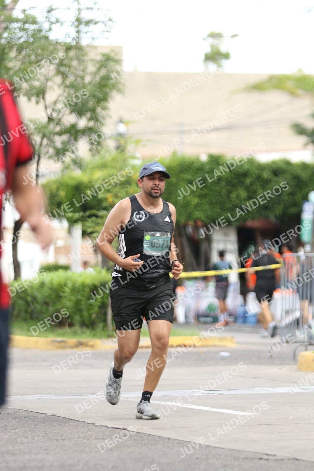 Foto de ADIDAS SPLITS GUADALAJARA 15K / 30K en Av. San Ignacio esquina Av. Ignacio L. Vallarta, Zapopan a las 09:08 · dorsal 571