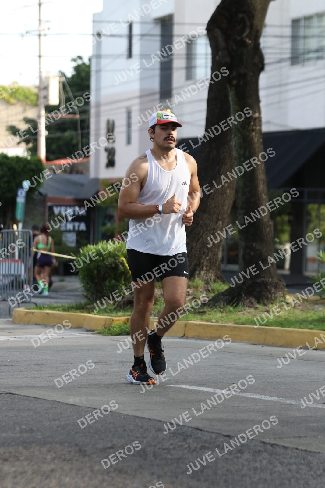 Foto de ADIDAS SPLITS GUADALAJARA 15K / 30K en Av. San Ignacio esquina Av. Ignacio L. Vallarta, Zapopan a las 08:43