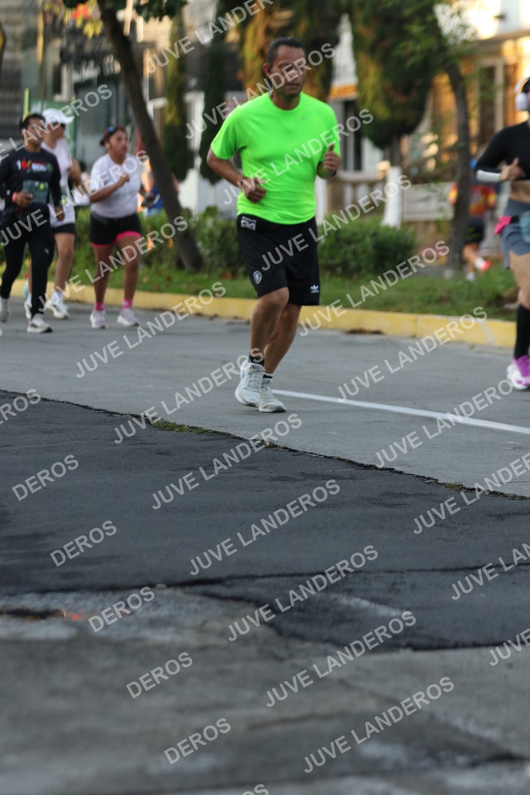 Foto de ADIDAS SPLITS GUADALAJARA 15K / 30K en Av. San Ignacio esquina Av. Ignacio L. Vallarta, Zapopan a las 07:14