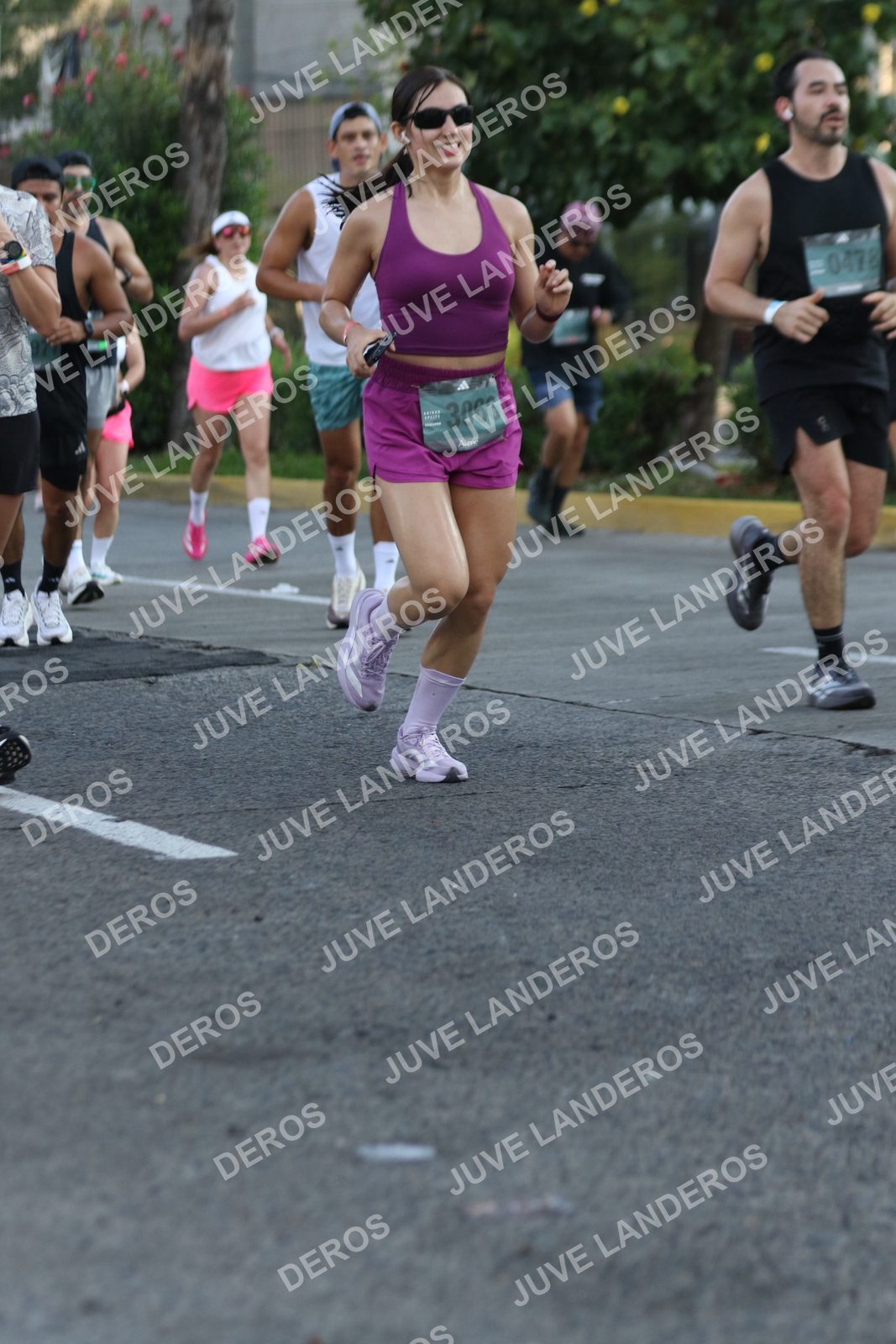 Foto de ADIDAS SPLITS GUADALAJARA 15K / 30K en Av. San Ignacio esquina Av. Ignacio L. Vallarta, Zapopan a las 07:34 · dorsal 3066