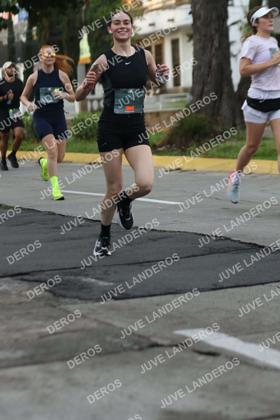 Foto de ADIDAS SPLITS GUADALAJARA 15K / 30K en Av. San Ignacio esquina Av. Ignacio L. Vallarta, Zapopan a las 07:03 · dorsal 968