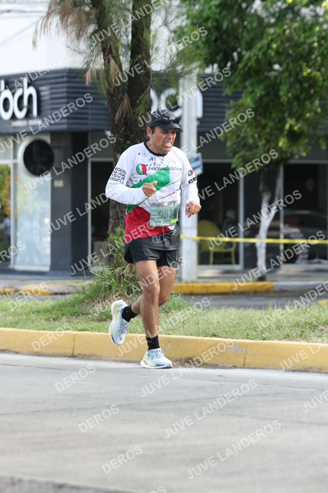 Foto de ADIDAS SPLITS GUADALAJARA 15K / 30K en Av. San Ignacio esquina Av. Ignacio L. Vallarta, Zapopan a las 08:44 · dorsal 834