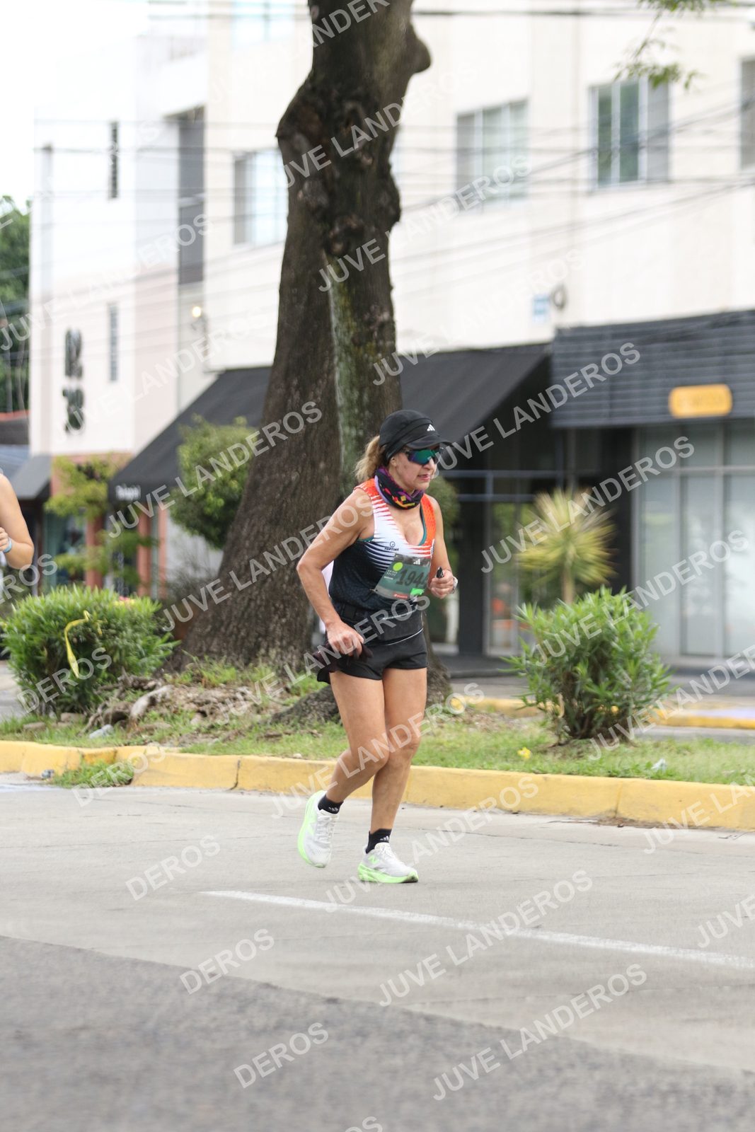 Foto de ADIDAS SPLITS GUADALAJARA 15K / 30K en Av. San Ignacio esquina Av. Ignacio L. Vallarta, Zapopan a las 09:04 · dorsal 1944