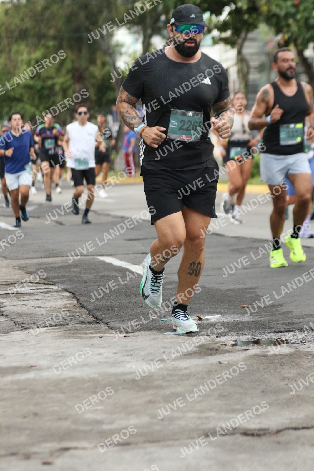 Foto de ADIDAS SPLITS GUADALAJARA 15K / 30K en Av. San Ignacio esquina Av. Ignacio L. Vallarta, Zapopan a las 06:58 · dorsal 2265, 90