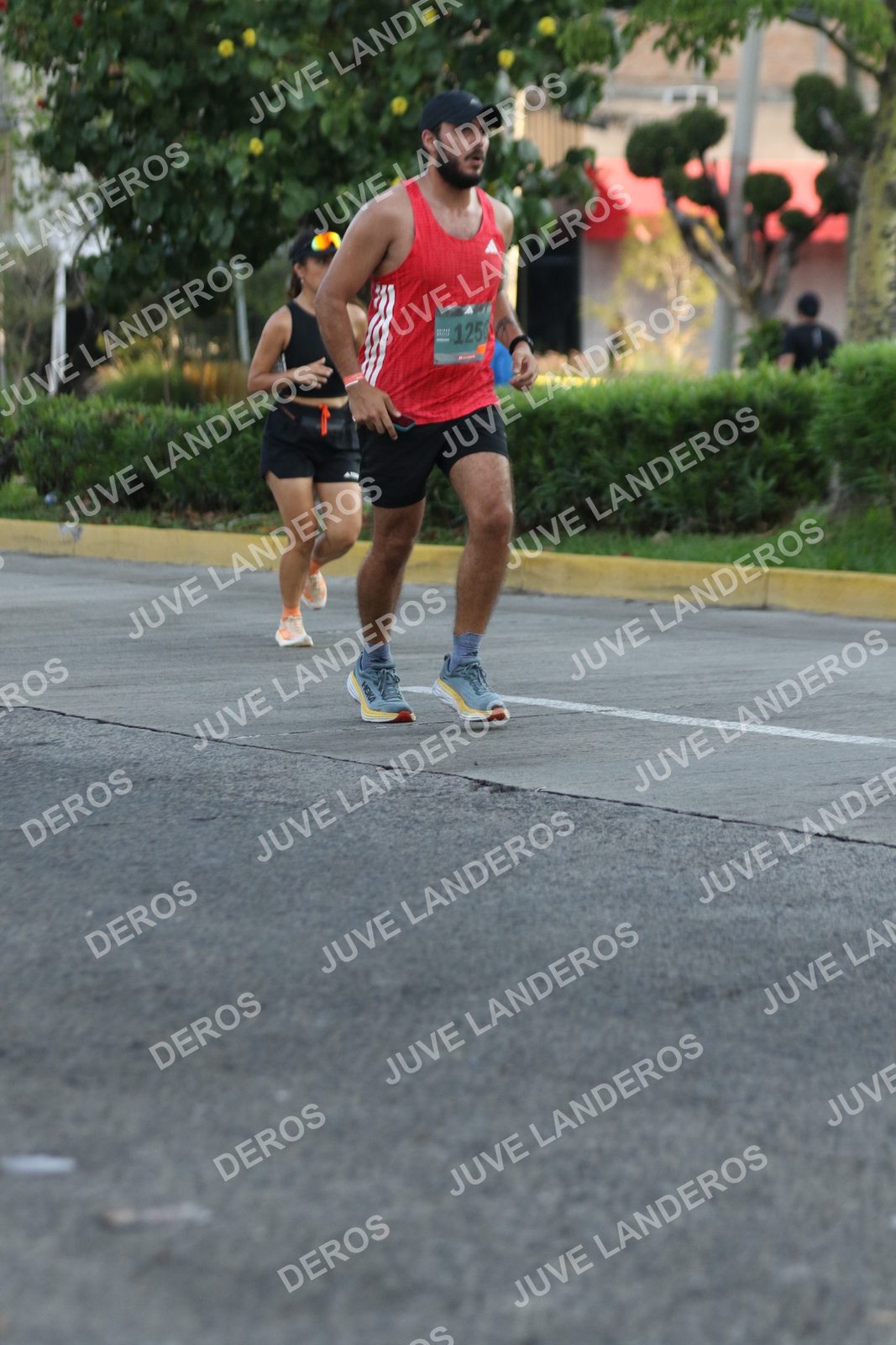 Foto de ADIDAS SPLITS GUADALAJARA 15K / 30K en Av. San Ignacio esquina Av. Ignacio L. Vallarta, Zapopan a las 07:29 · dorsal 125