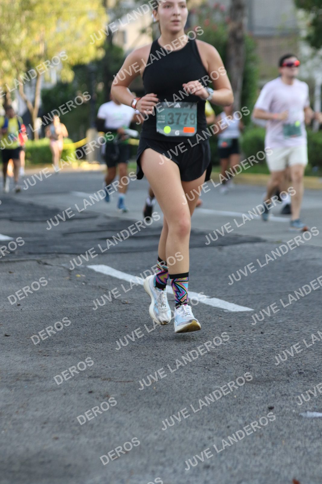 Foto de ADIDAS SPLITS GUADALAJARA 15K / 30K en Av. San Ignacio esquina Av. Ignacio L. Vallarta, Zapopan a las 07:36 · dorsal 3779