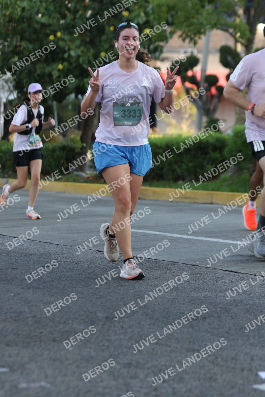 Foto de ADIDAS SPLITS GUADALAJARA 15K / 30K en Av. San Ignacio esquina Av. Ignacio L. Vallarta, Zapopan a las 07:40 · dorsal 3333, 15