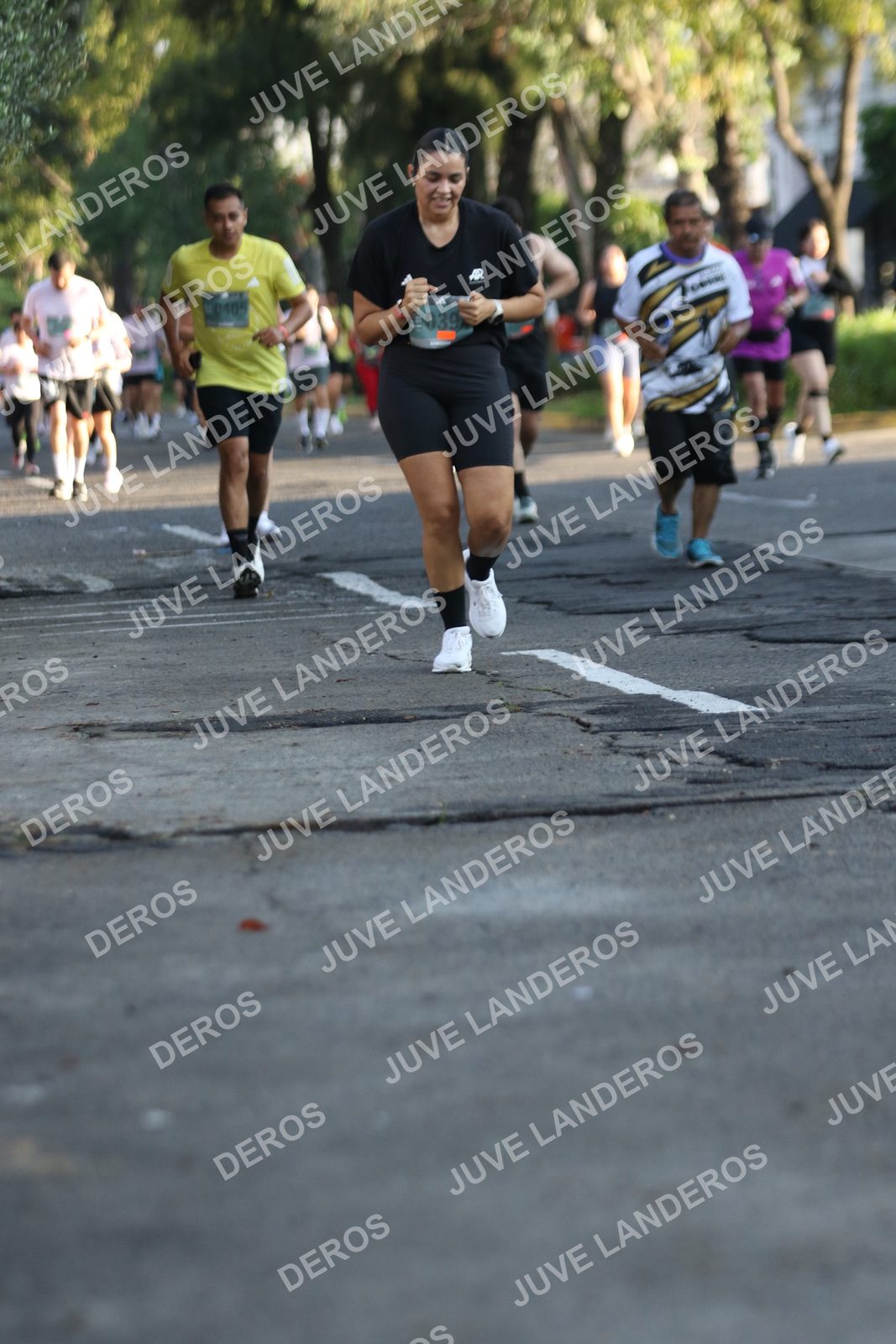 Foto de ADIDAS SPLITS GUADALAJARA 15K / 30K en Av. San Ignacio esquina Av. Ignacio L. Vallarta, Zapopan a las 07:43 · dorsal 39