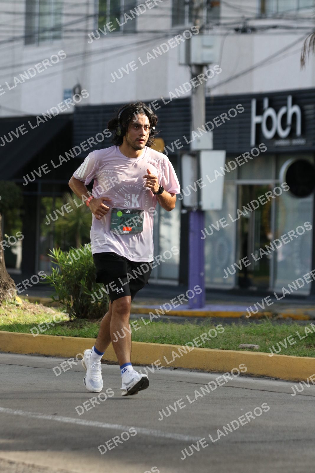 Foto de ADIDAS SPLITS GUADALAJARA 15K / 30K en Av. San Ignacio esquina Av. Ignacio L. Vallarta, Zapopan a las 08:48 · dorsal 15