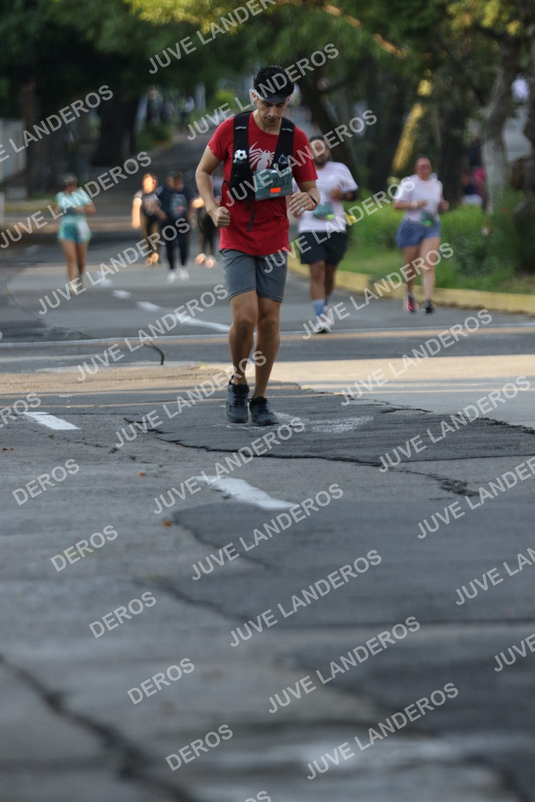 Foto de ADIDAS SPLITS GUADALAJARA 15K / 30K en Av. San Ignacio esquina Av. Ignacio L. Vallarta, Zapopan a las 07:26 · dorsal 3237