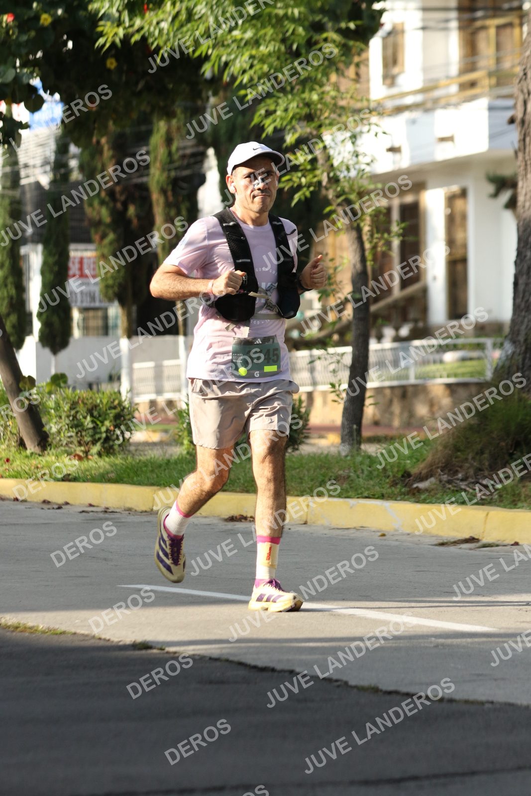 Foto de ADIDAS SPLITS GUADALAJARA 15K / 30K en Av. San Ignacio esquina Av. Ignacio L. Vallarta, Zapopan a las 08:32 · dorsal 3745