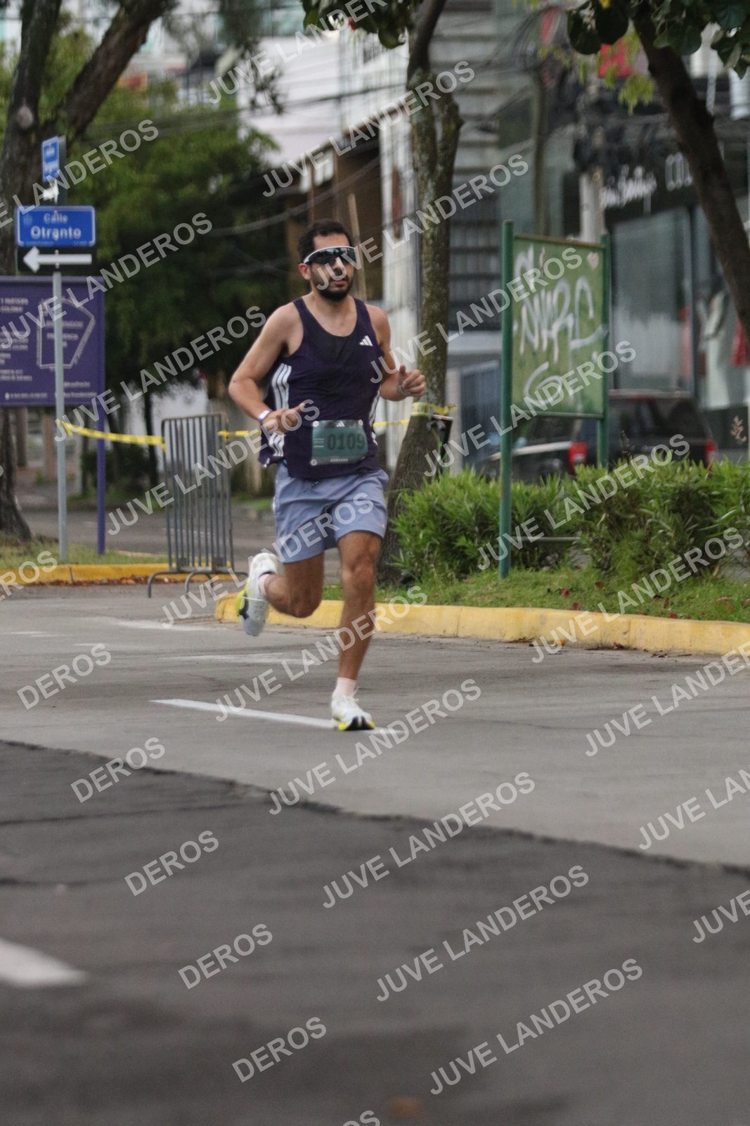 Foto de ADIDAS SPLITS GUADALAJARA 15K / 30K en Av. San Ignacio esquina Av. Ignacio L. Vallarta, Zapopan a las 06:46 · dorsal 109