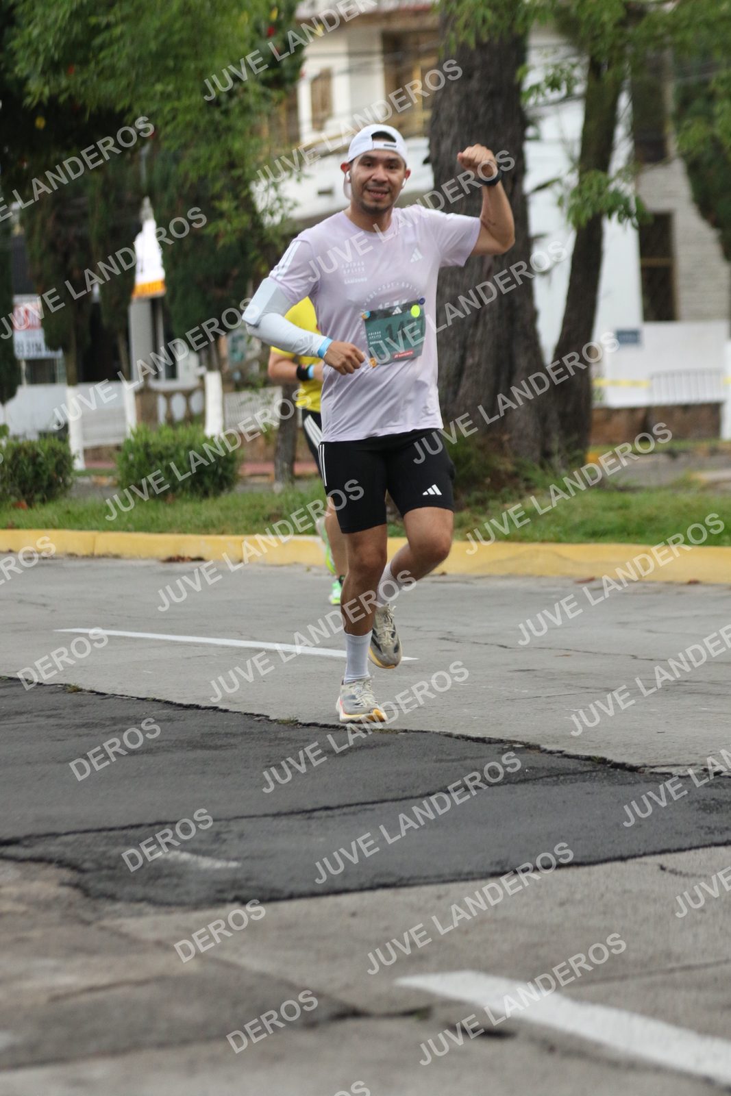 Foto de ADIDAS SPLITS GUADALAJARA 15K / 30K en Av. San Ignacio esquina Av. Ignacio L. Vallarta, Zapopan a las 06:55 · dorsal 1477