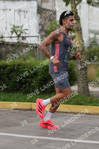 Foto de ADIDAS SPLITS GUADALAJARA 15K / 30K a las 06:47