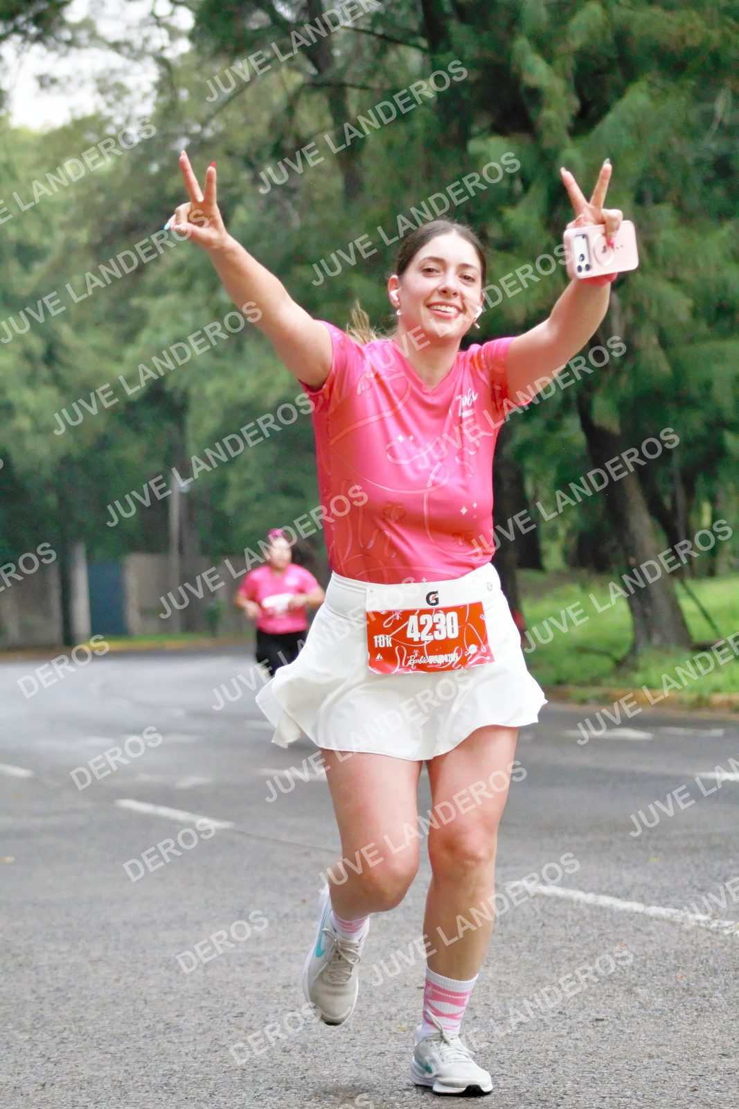 Foto del BARBIE RUN GUADALAJARA en Paseo Andares, Blvd. Puerta de Hierro 4965, Zapopan a las 07:23 · Ruta · dorsal 4230