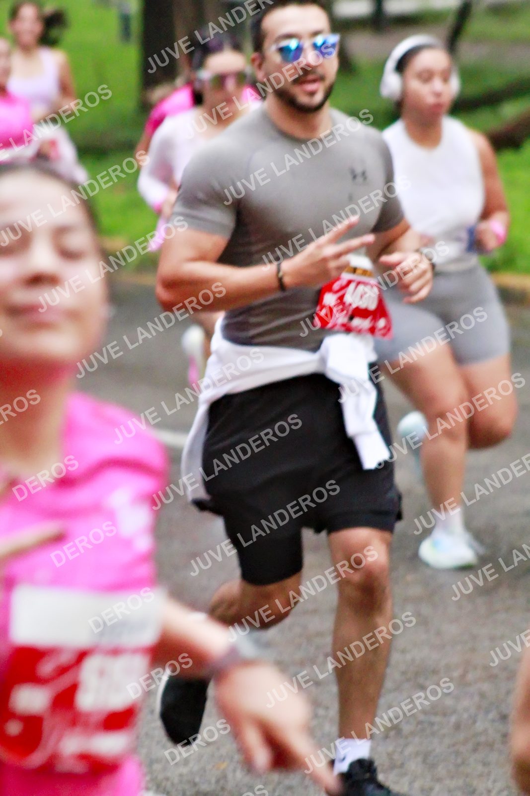 Foto del BARBIE RUN GUADALAJARA en Paseo Andares, Blvd. Puerta de Hierro 4965, Zapopan a las 07:04 · Ruta