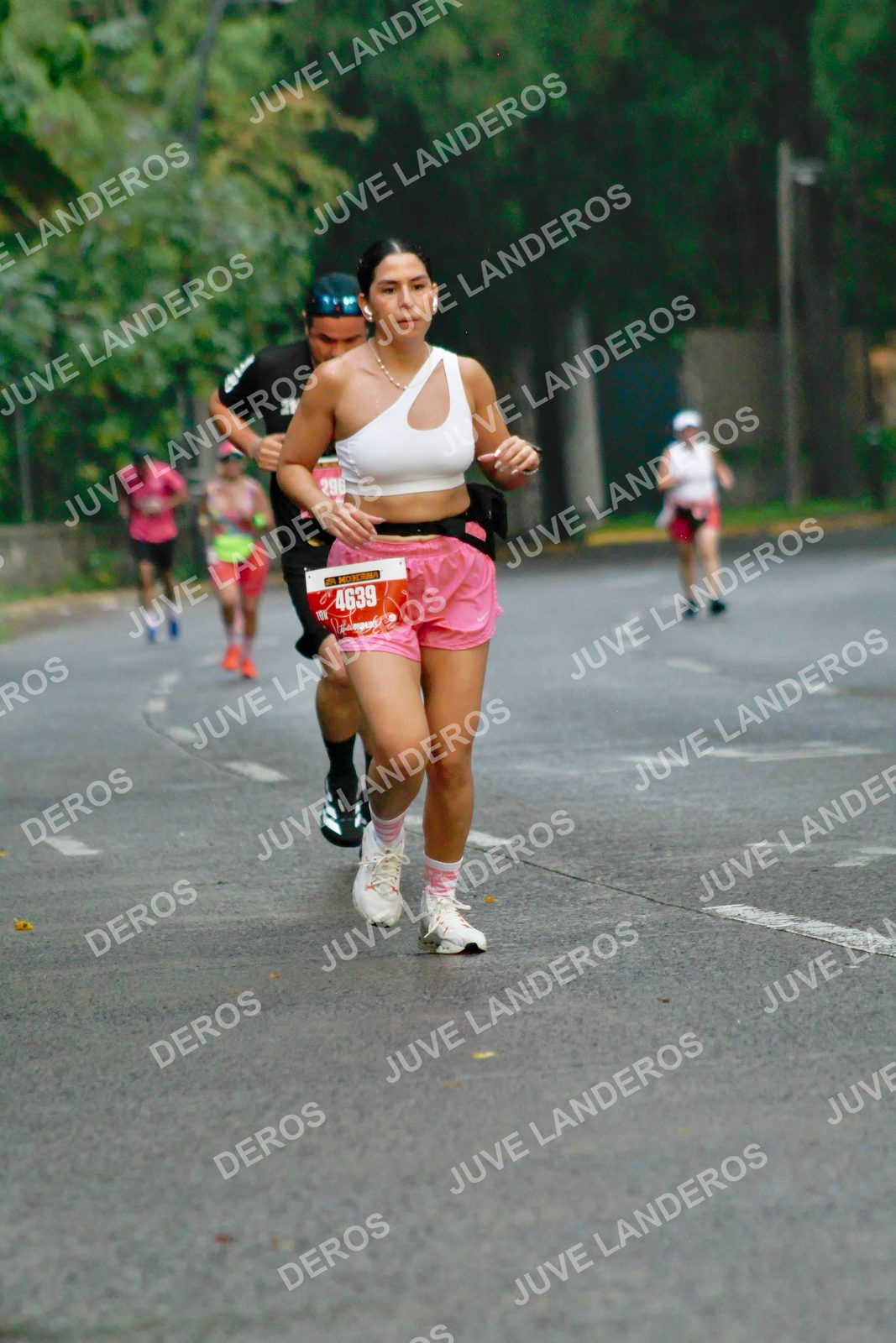 Foto del BARBIE RUN GUADALAJARA en Paseo Andares, Blvd. Puerta de Hierro 4965, Zapopan a las 07:20 · Ruta