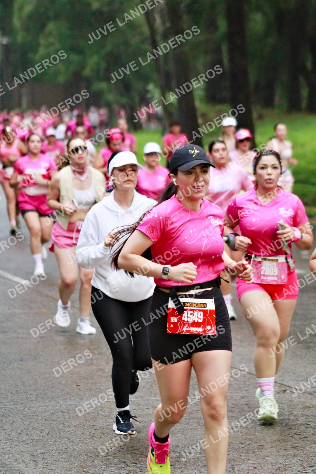 Foto del BARBIE RUN GUADALAJARA en Paseo Andares, Blvd. Puerta de Hierro 4965, Zapopan a las 07:04 · Ruta