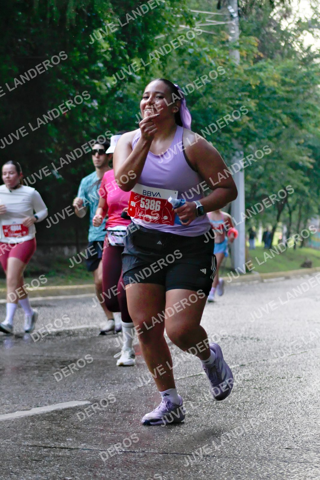 Foto del BARBIE RUN GUADALAJARA en Paseo Andares, Blvd. Puerta de Hierro 4965, Zapopan a las 07:41 · Ruta · dorsal 5386