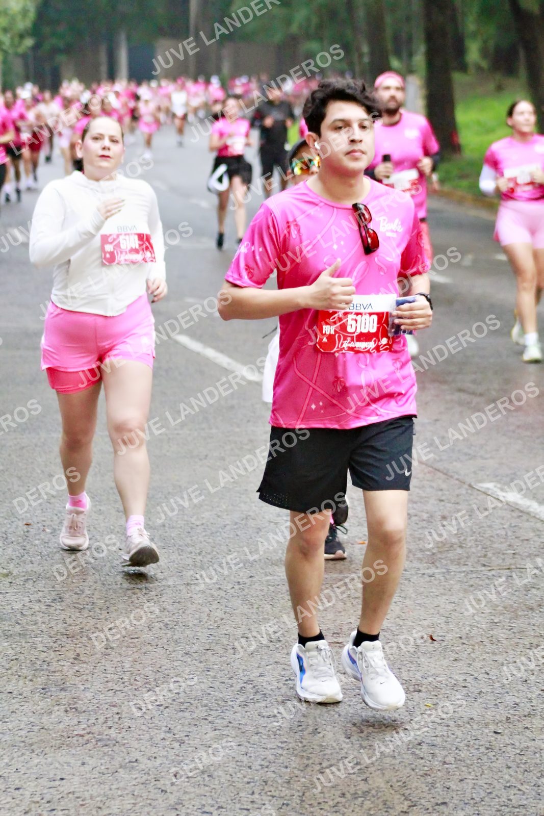 Foto del BARBIE RUN GUADALAJARA en Paseo Andares, Blvd. Puerta de Hierro 4965, Zapopan a las 07:07 · Ruta