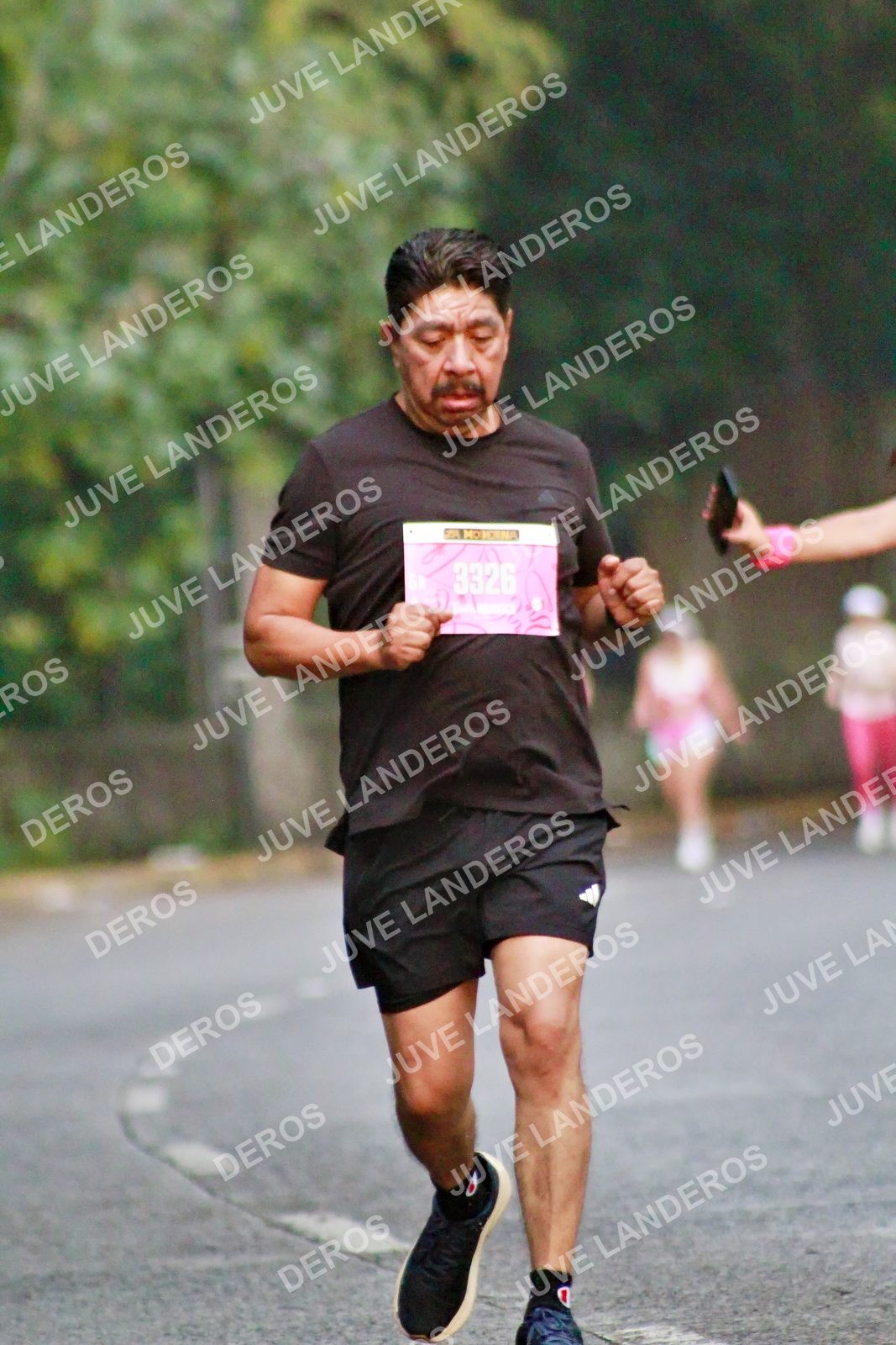 Foto del BARBIE RUN GUADALAJARA en Paseo Andares, Blvd. Puerta de Hierro 4965, Zapopan a las 07:18 · Ruta