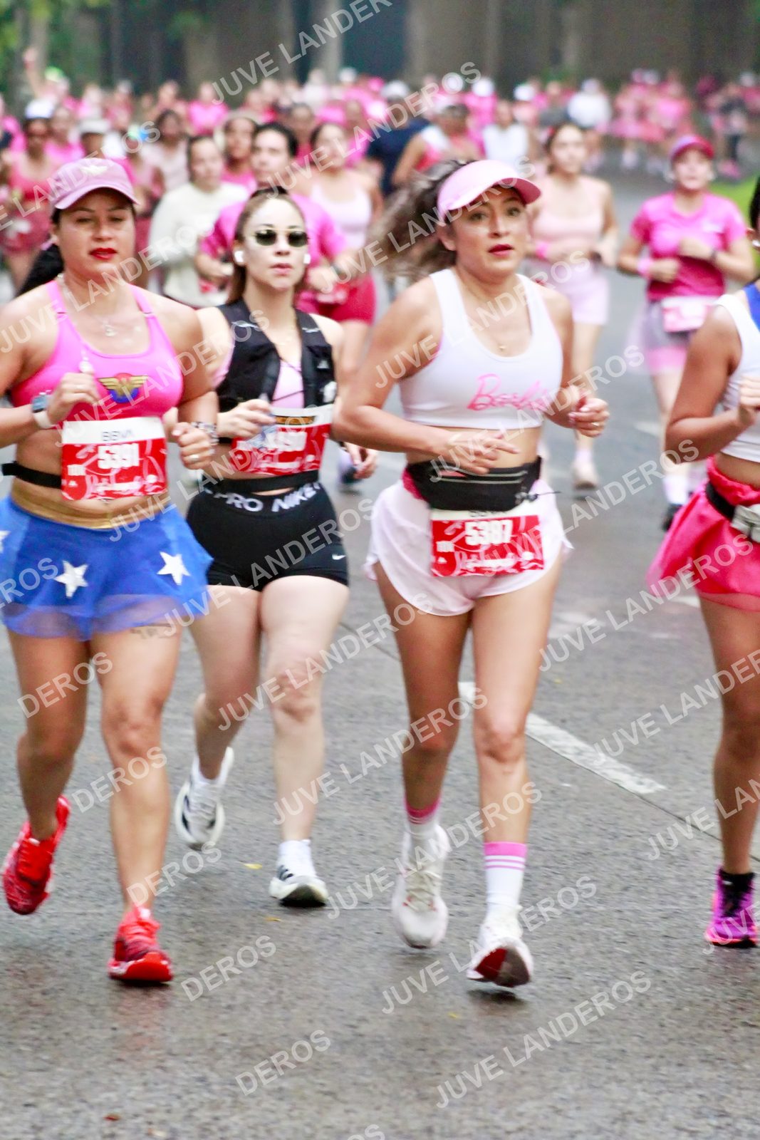 Foto del BARBIE RUN GUADALAJARA en Paseo Andares, Blvd. Puerta de Hierro 4965, Zapopan a las 07:07 · Ruta