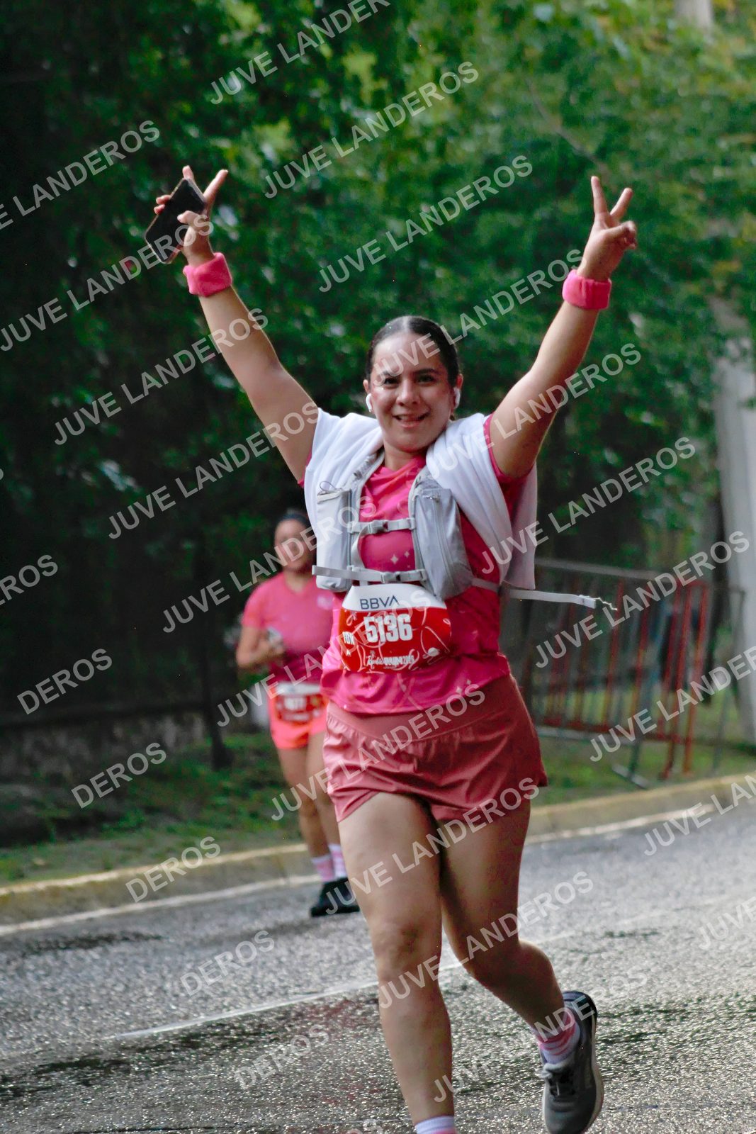 Foto del BARBIE RUN GUADALAJARA en Paseo Andares, Blvd. Puerta de Hierro 4965, Zapopan a las 07:39 · Ruta · dorsal 5136