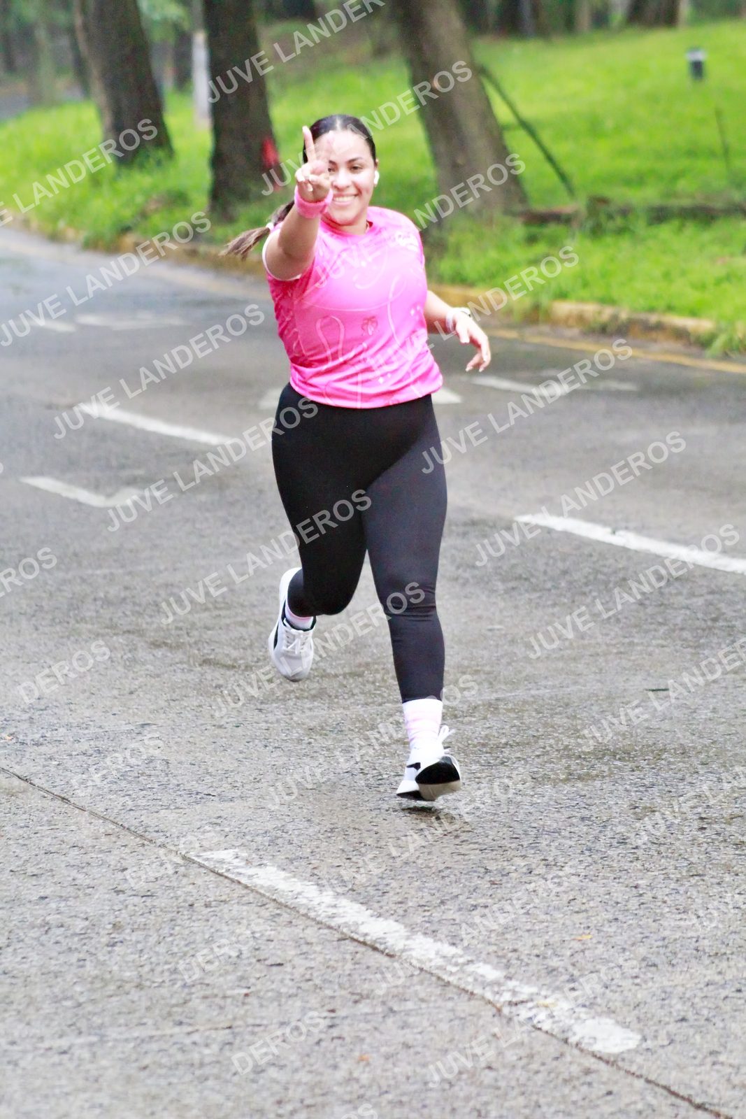 Foto del BARBIE RUN GUADALAJARA en Paseo Andares, Blvd. Puerta de Hierro 4965, Zapopan a las 07:10 · Ruta