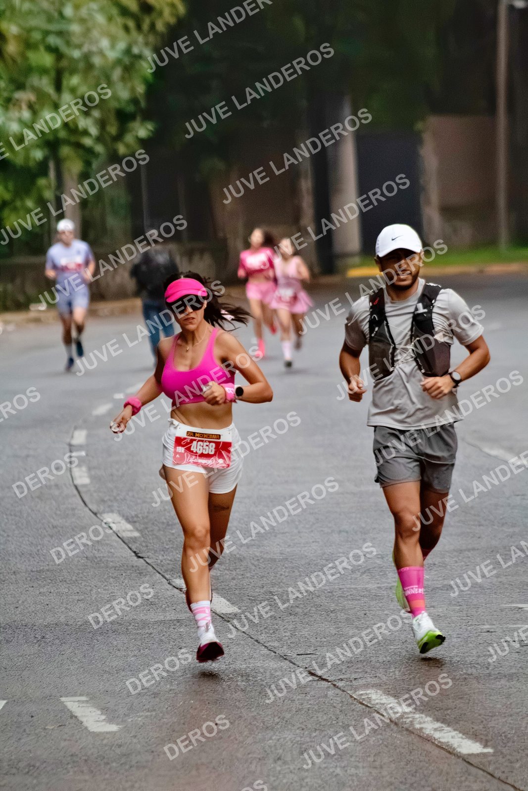 Foto del BARBIE RUN GUADALAJARA en Paseo Andares, Blvd. Puerta de Hierro 4965, Zapopan a las 06:57 · Ruta · dorsal 4658